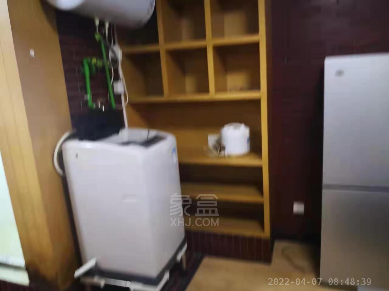 万鸿鑫城  1室1厅1卫   1000.00元/月室内图