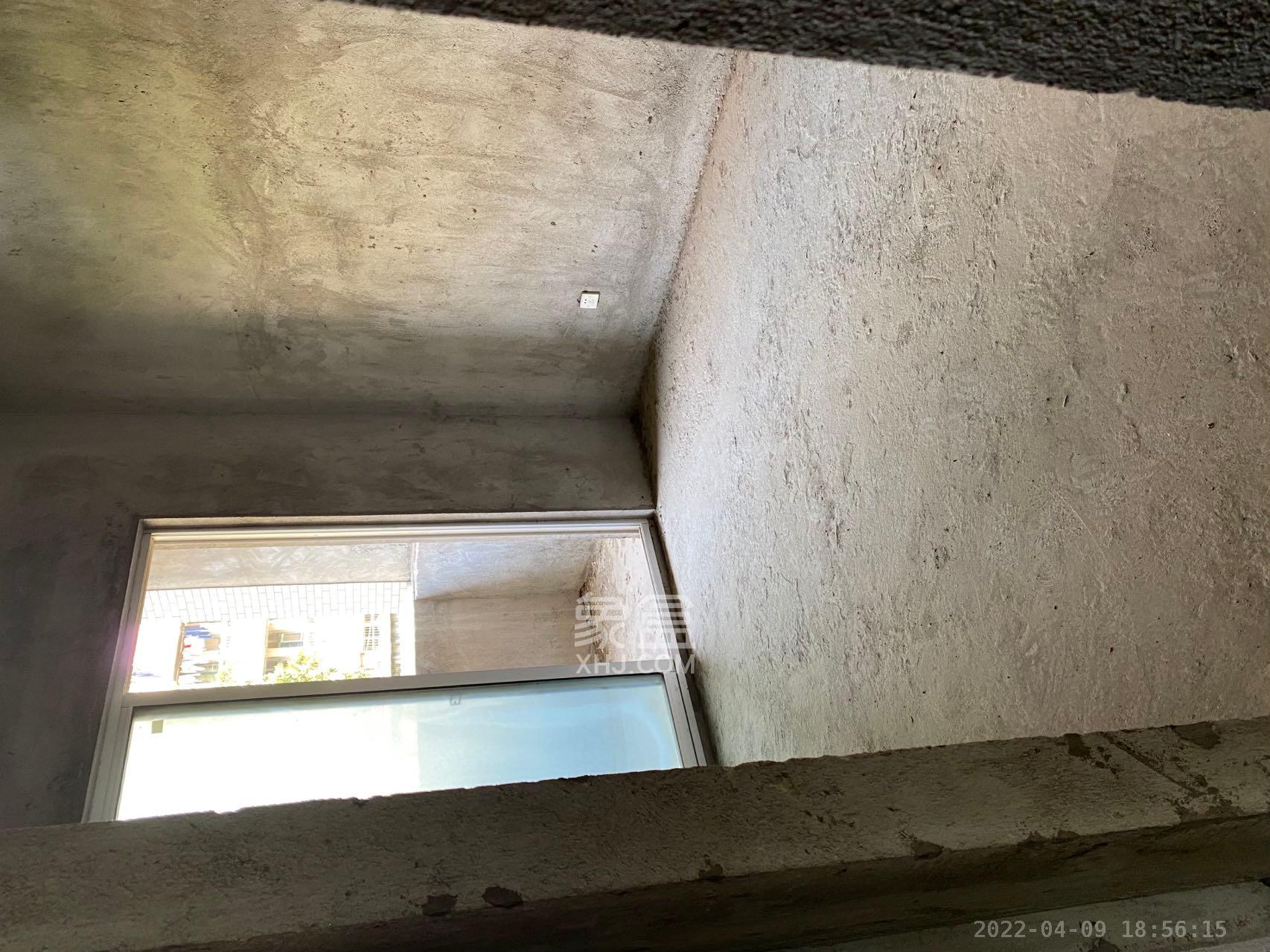 恒生碧水龙庭  3室2厅2卫   1500.00元/月室内图
