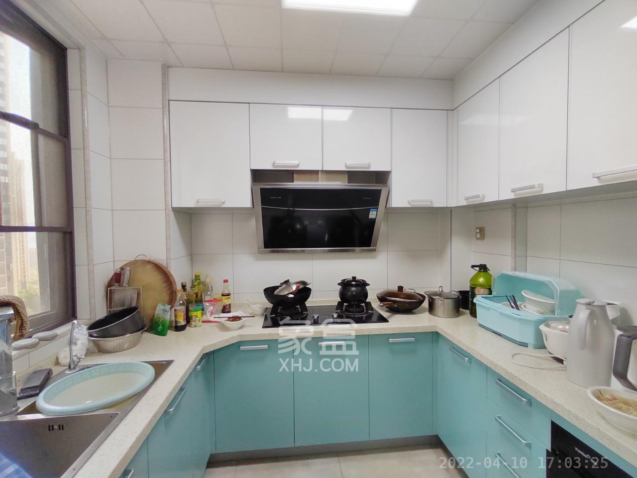 今时艺苑 3室2厅2卫 3300.0元/月 今时艺苑 3室2厅2卫 3300.0元/月室内图