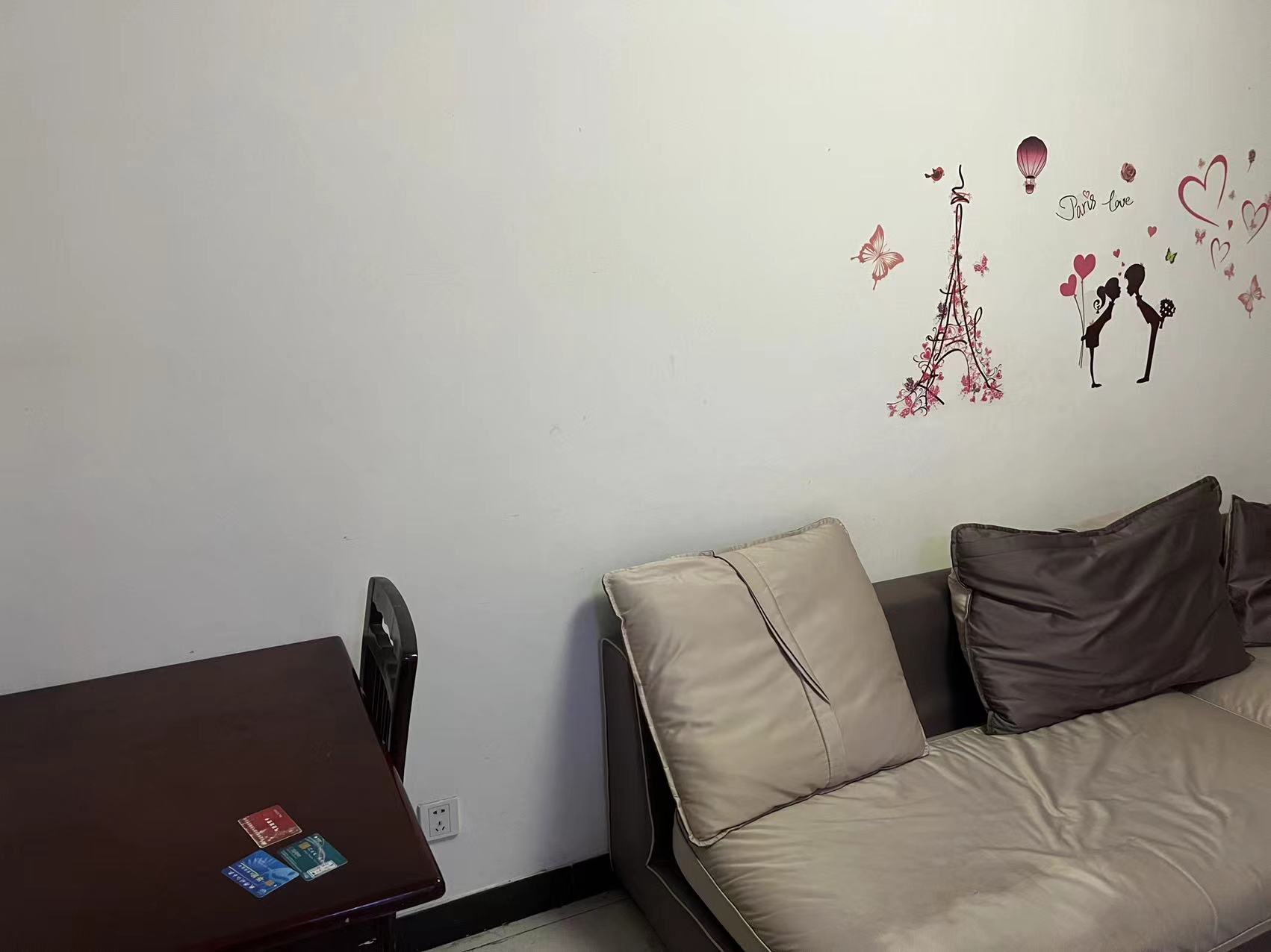 南湖锦苑  1室1厅1卫   1800.00元/月室内图