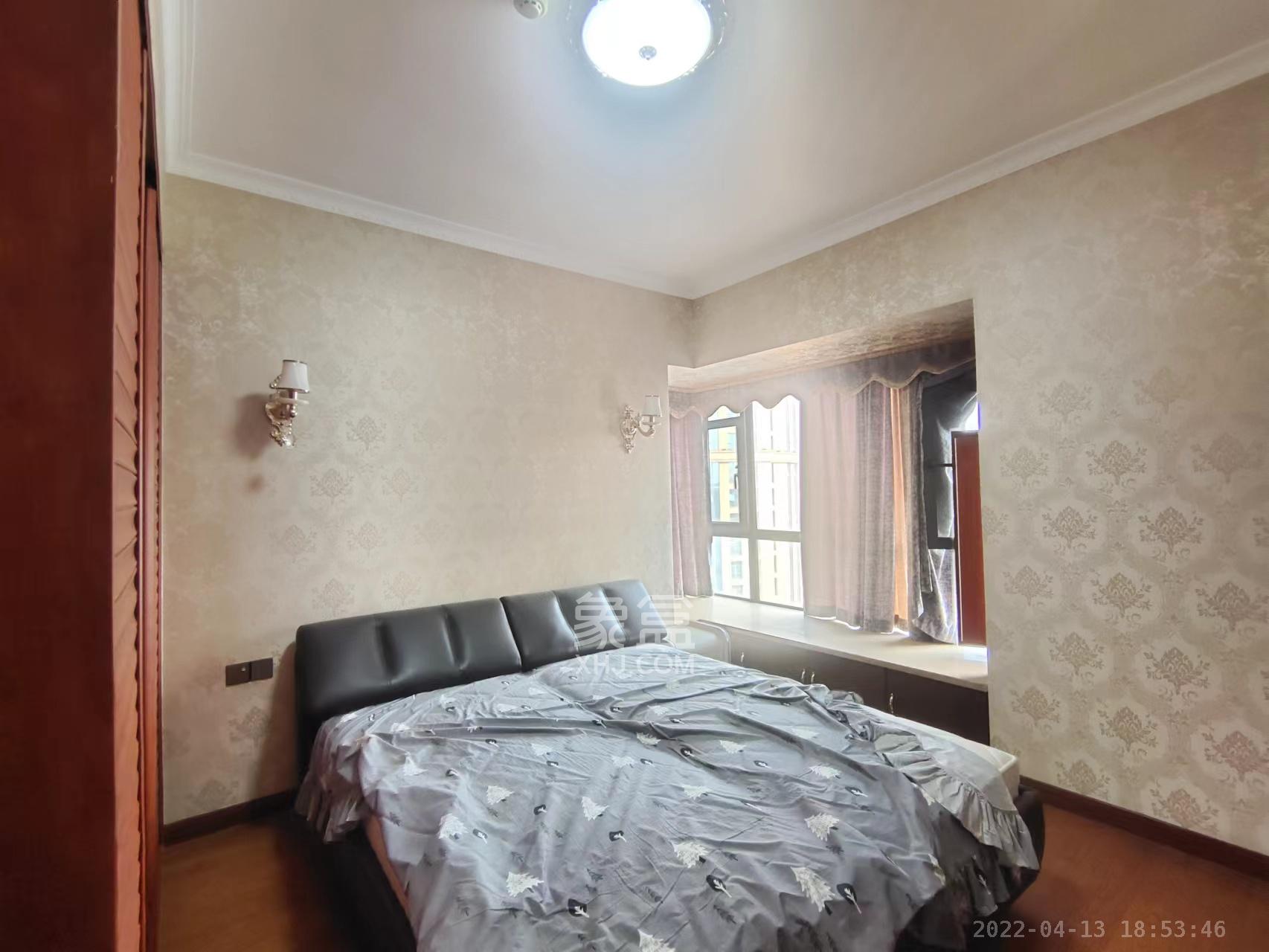 保利国际广场 3室2厅0卫 7500.0元/月 保利国际广场 3室2厅0卫 7500.0元/月室内图