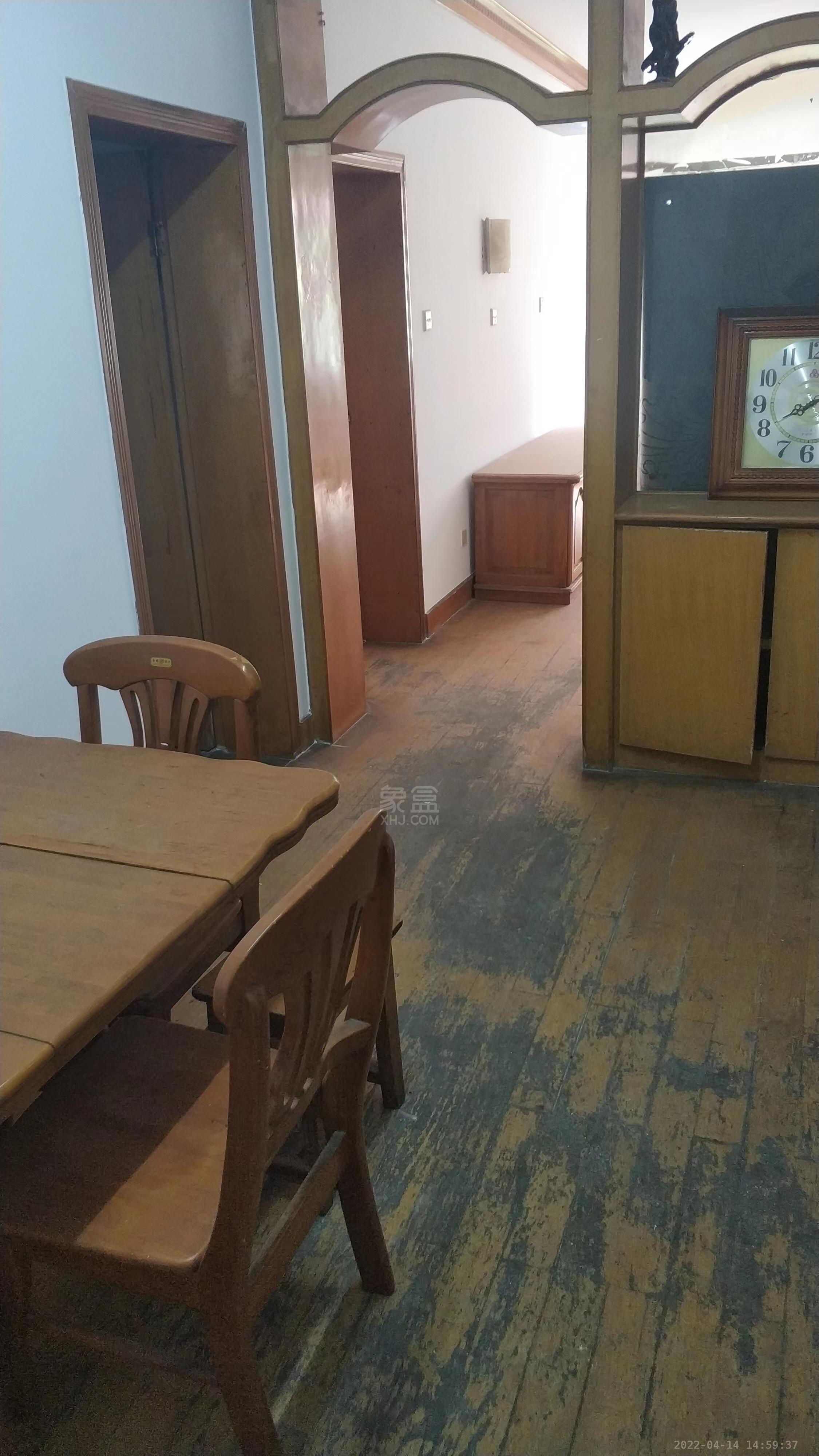 工学院学府村  2室2厅1卫   800.00元/月 工学院学府村  2室2厅1卫   800.00元/月室内图