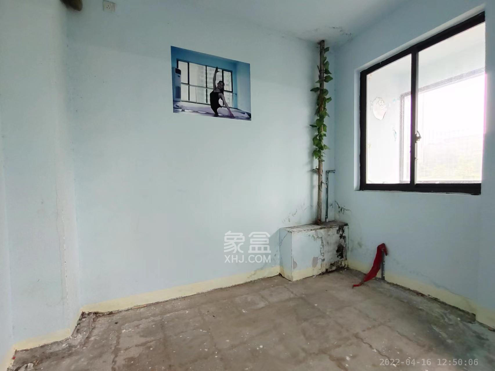 融科东南海  3室2厅2卫   2300.00元/月室内图
