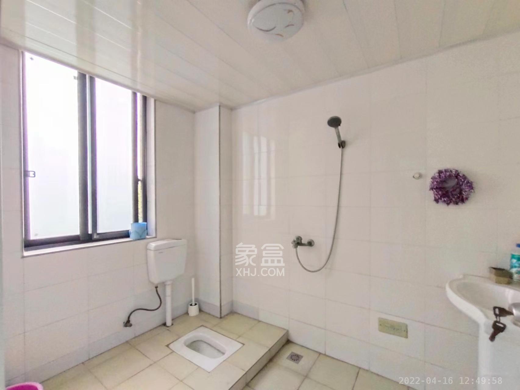 融科东南海  3室2厅2卫   2300.00元/月小区图