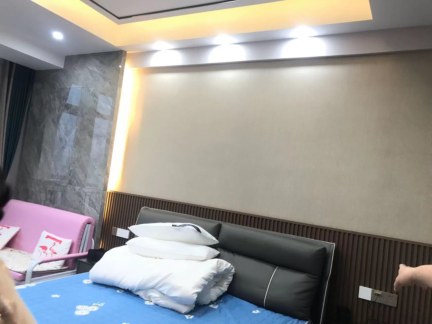 美的置业广场  1室1厅1卫   2000.00元/月室内图1