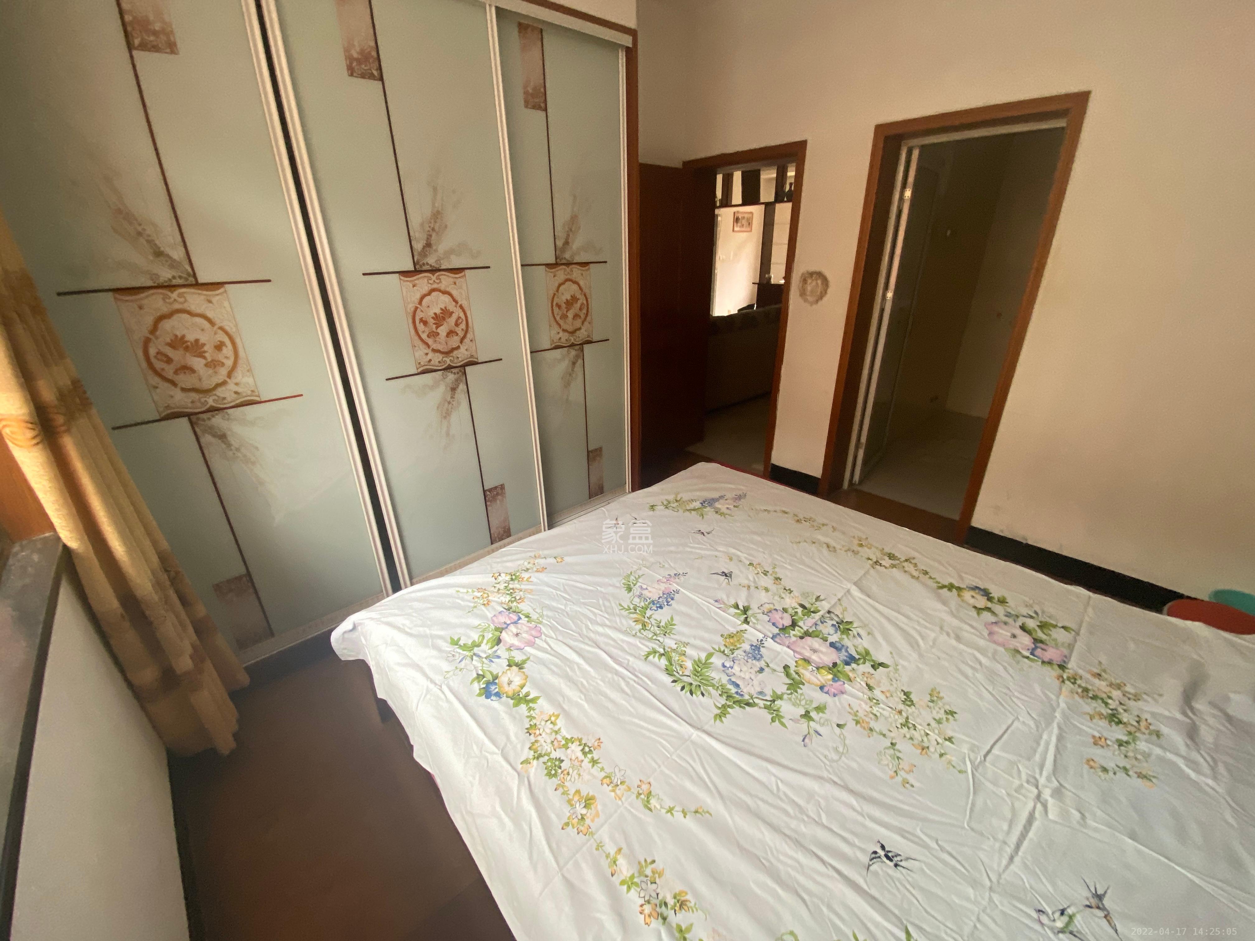 洪西安置小区(洪缘小区) 3室1厅2卫 1900.0元/月 洪西安置小区(洪缘小区) 3室1厅2卫 1900.0元/月室内图