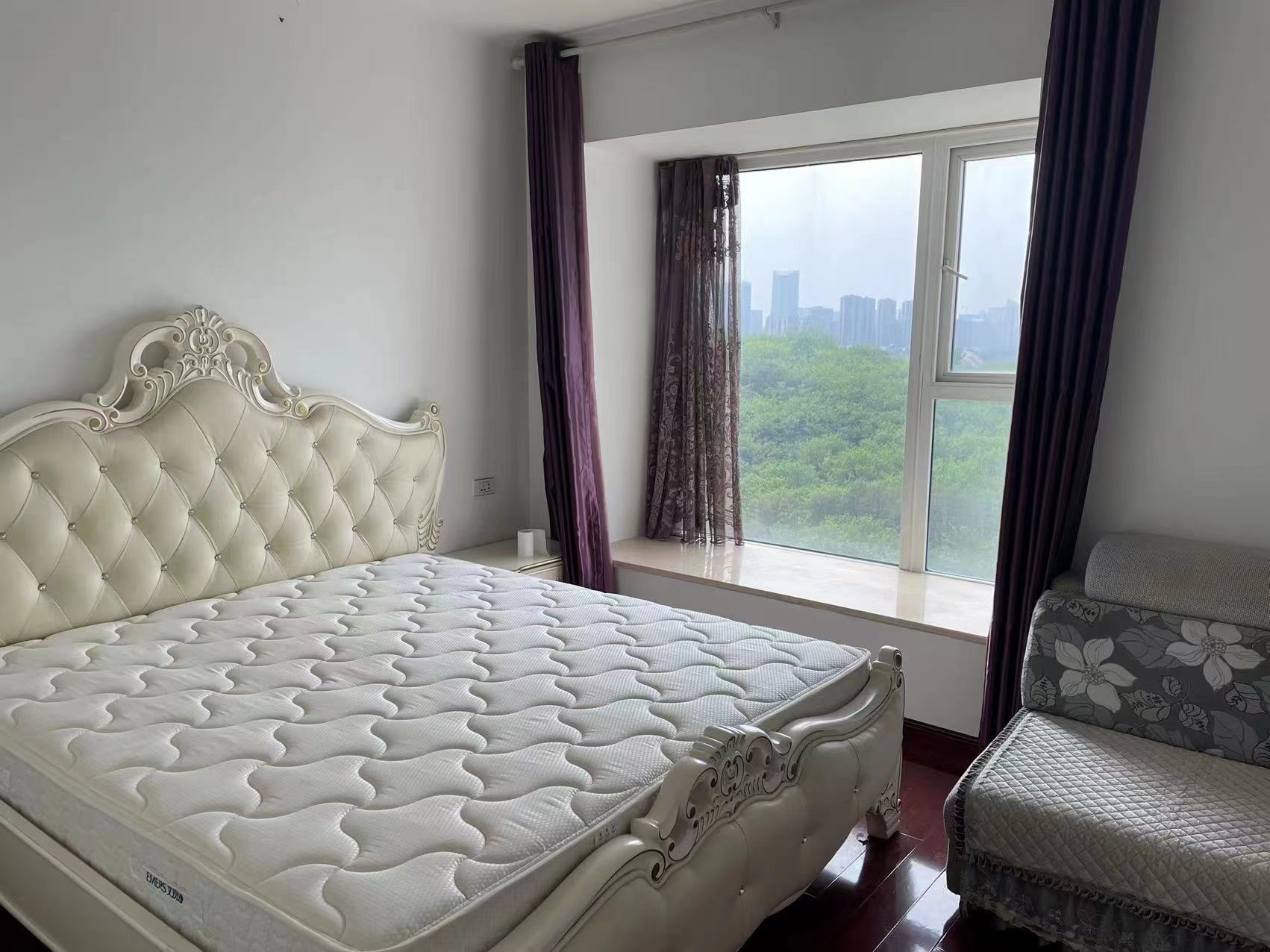 远大生态风景  3室2厅2卫   3300.00元/月室内图