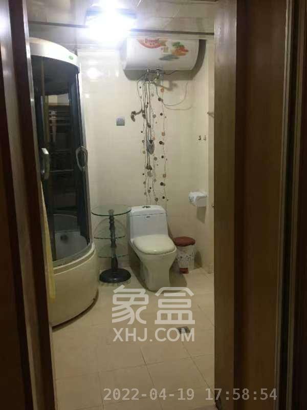 华银园  5室2厅2卫    3600.0元/月室内图1