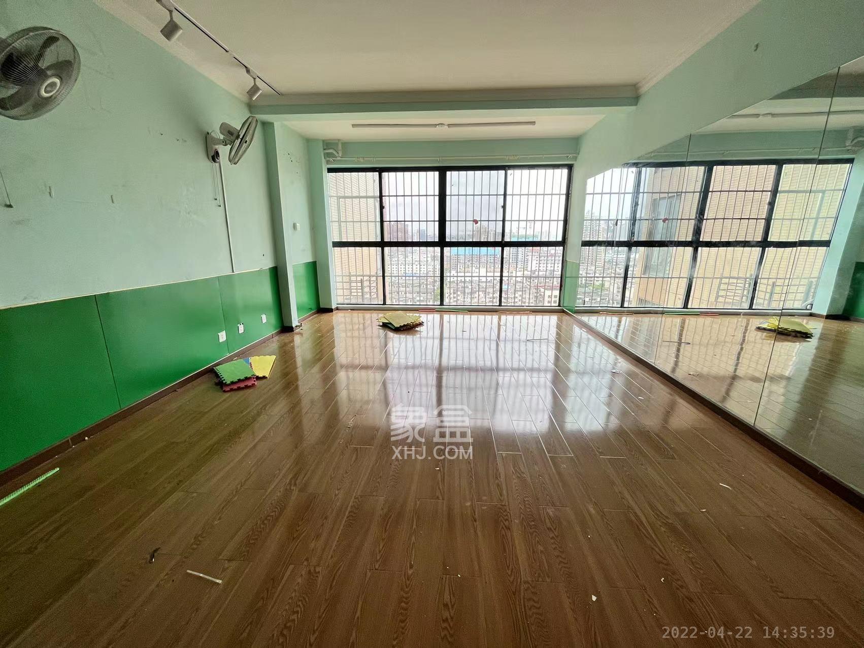 古汉国际广场 4室2厅1卫 3800.0元/月 古汉国际广场 4室2厅1卫 3800.0元/月户型图