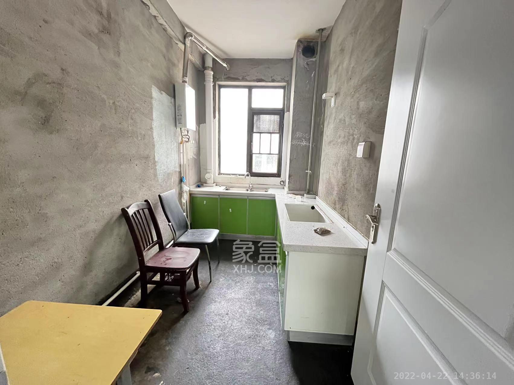 古汉国际广场 4室2厅1卫 3800.0元/月 古汉国际广场 4室2厅1卫 3800.0元/月室内图