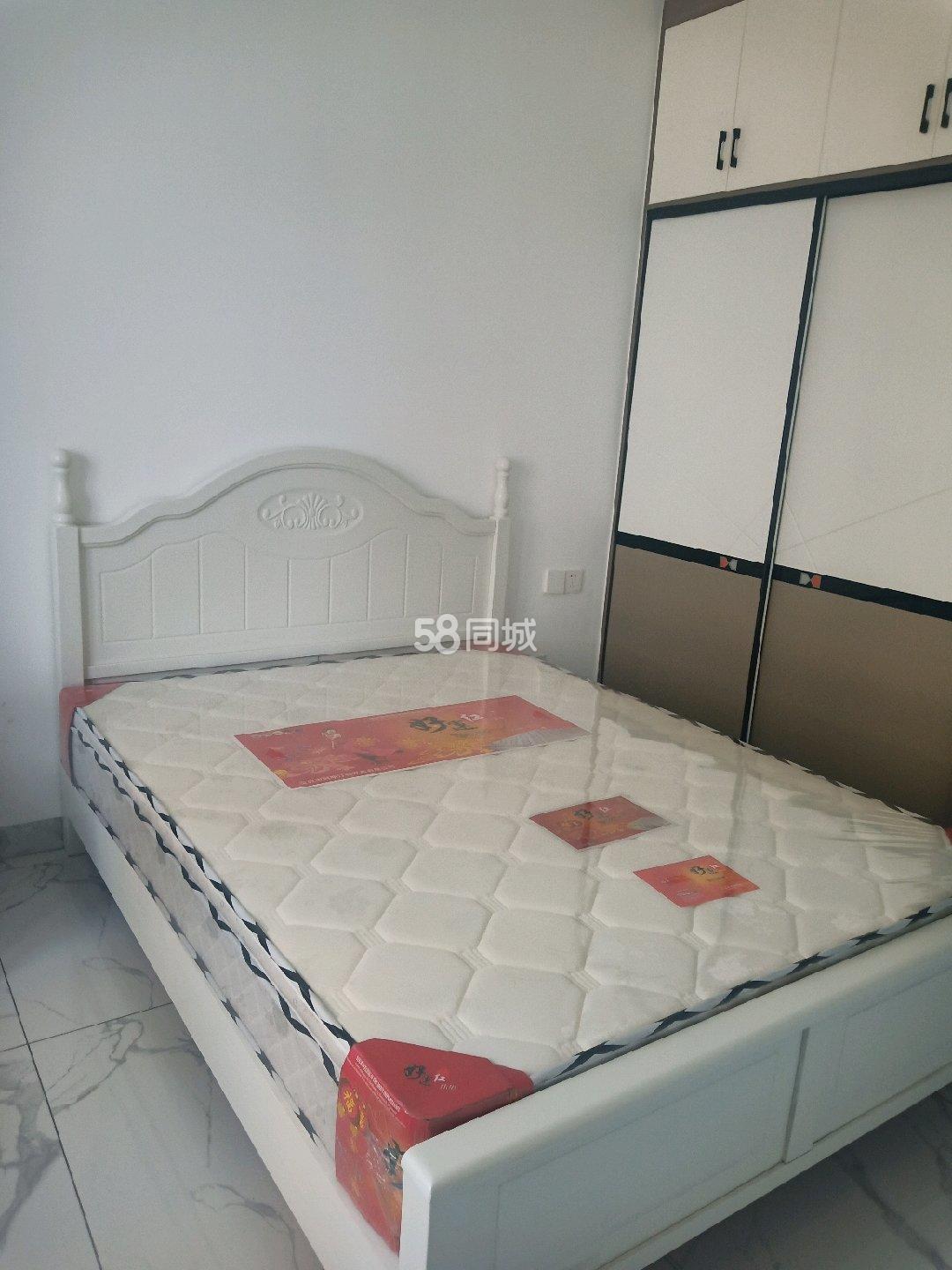 友阿国际  1室1厅1卫   1500.00元/月室内图