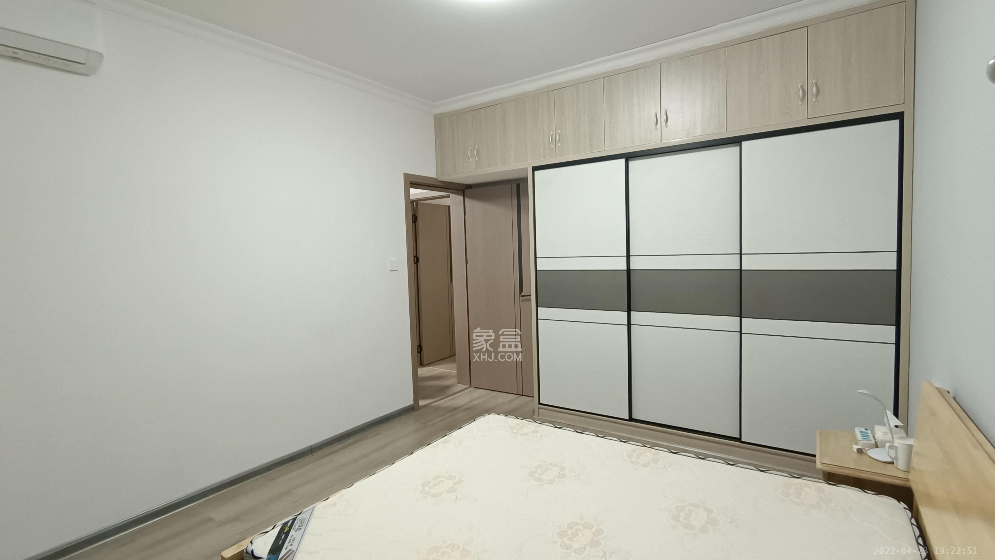磊鑫嘉苑（地质局单位房）  3室2厅1卫   2200.00元/月室内图