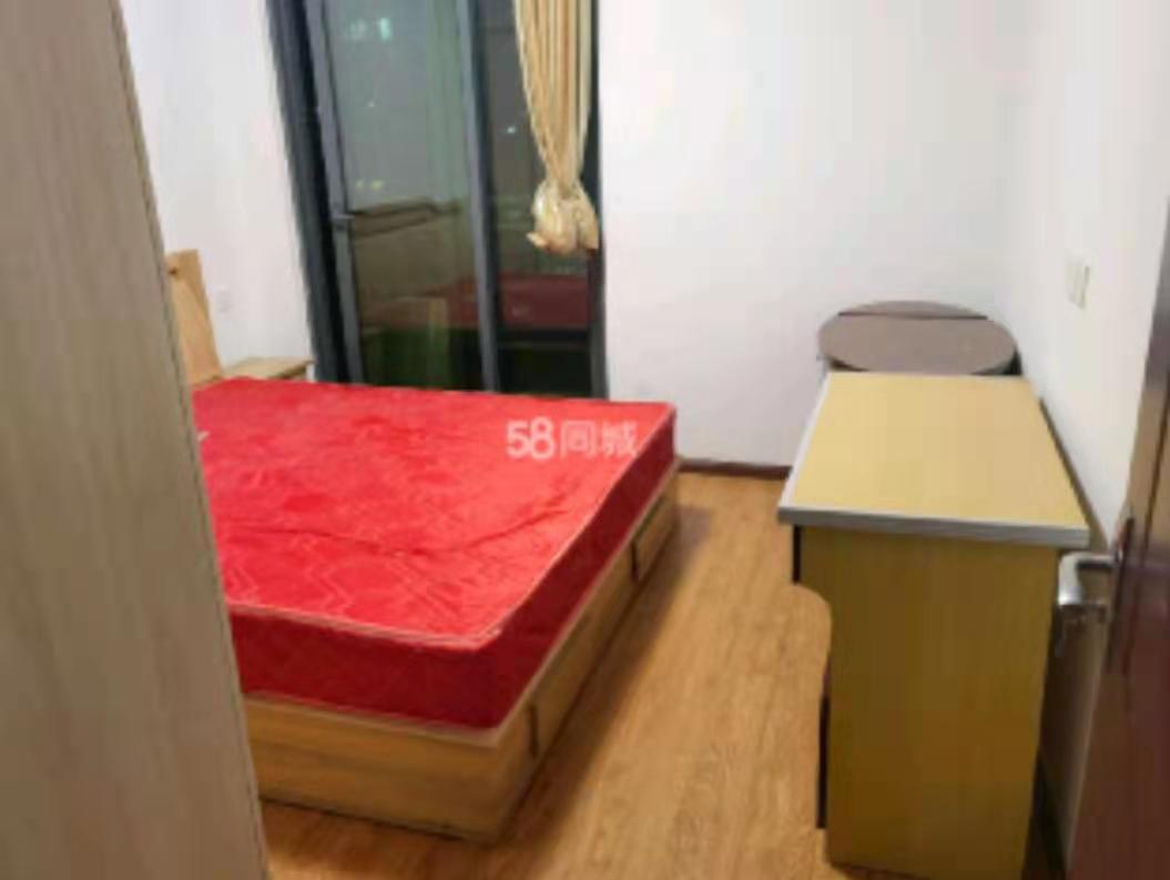 中天会展城A区  2室2厅1卫   2100.00元/月室内图