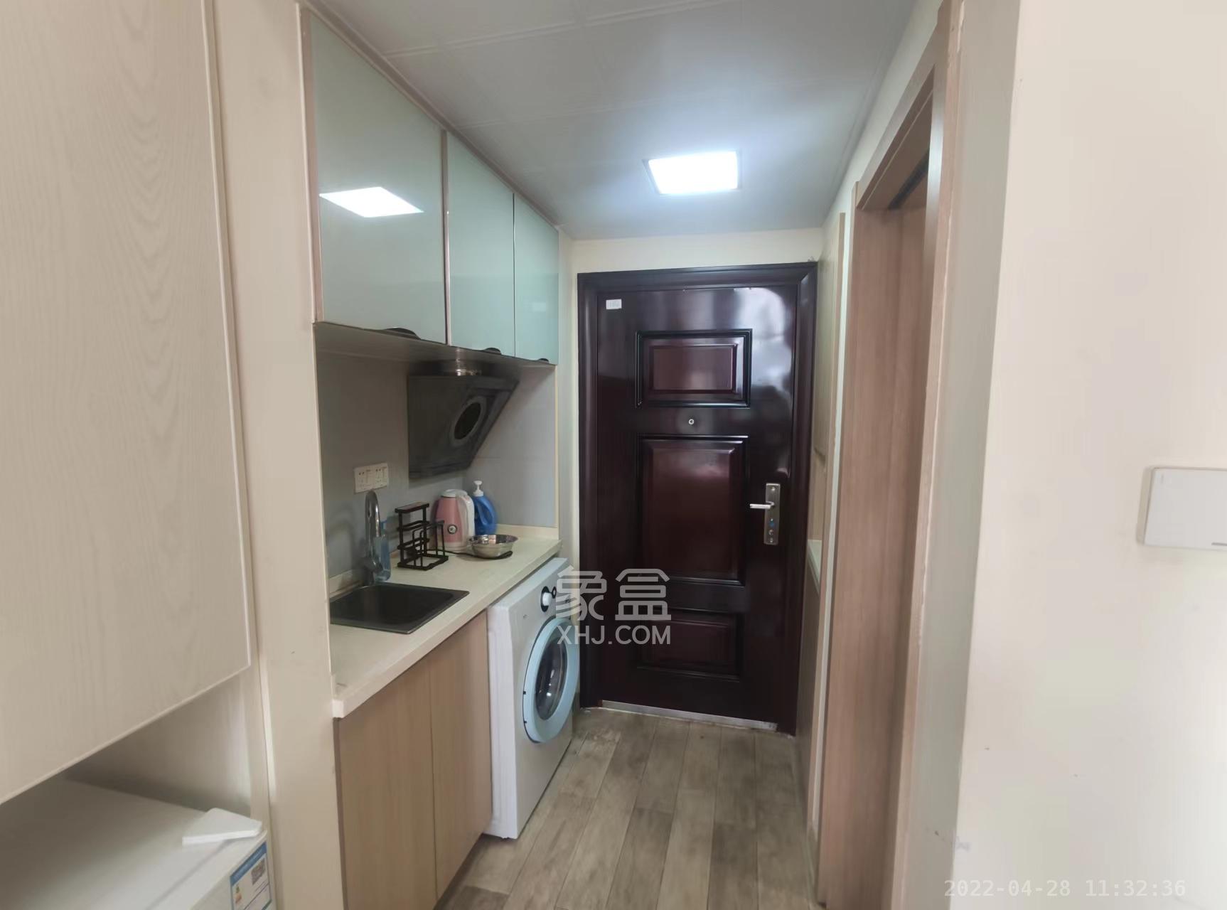 兰亭湾畔  1室1厅1卫    1000.0元/月室内图1