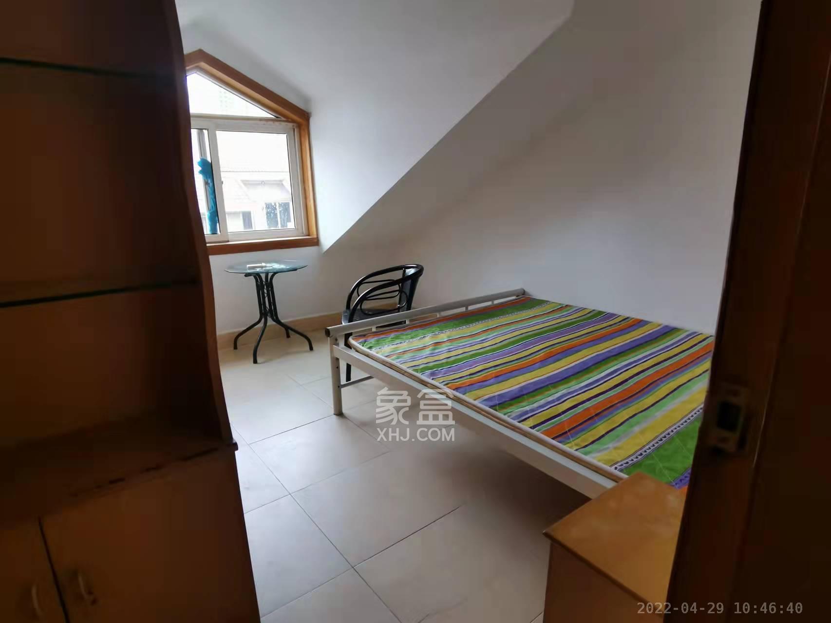 德政园 5室2厅1卫 2900.0元/月 德政园 5室2厅1卫 2900.0元/月室内图