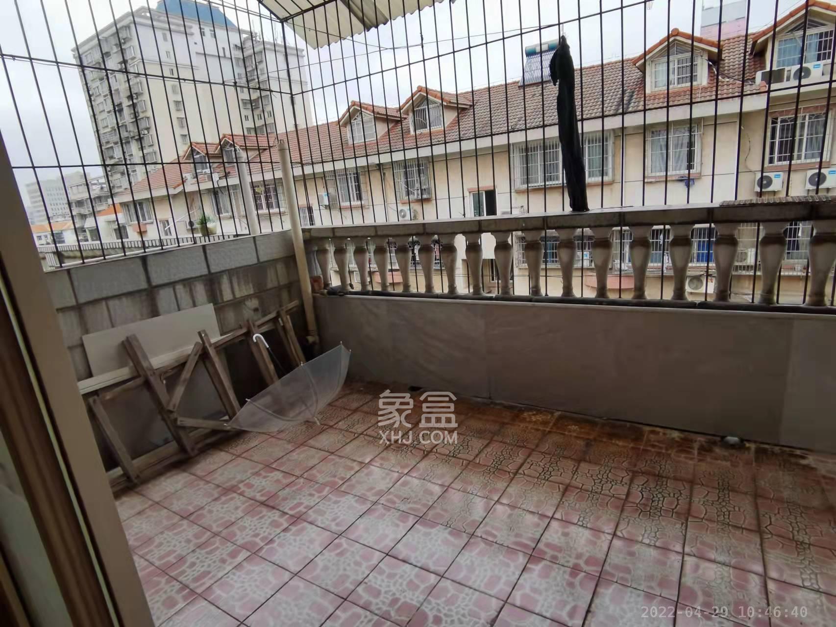 德政园 5室2厅1卫 2900.0元/月 德政园 5室2厅1卫 2900.0元/月室内图