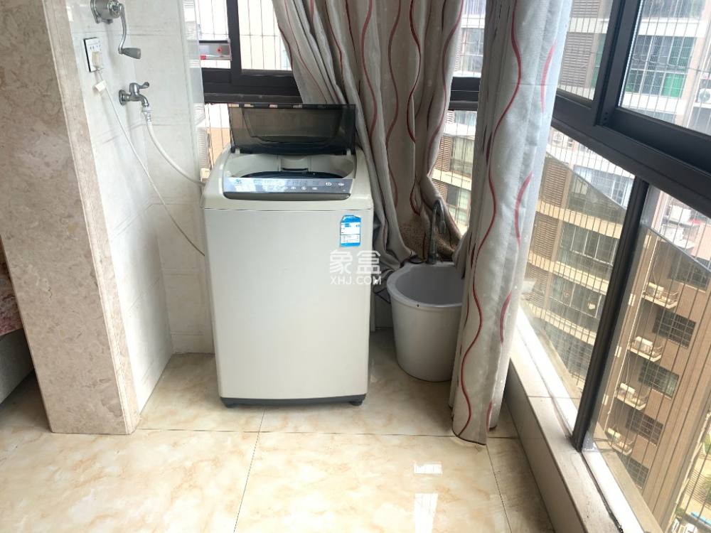 明兴翰苑一期  2室2厅1卫   1700.00元/月室内图
