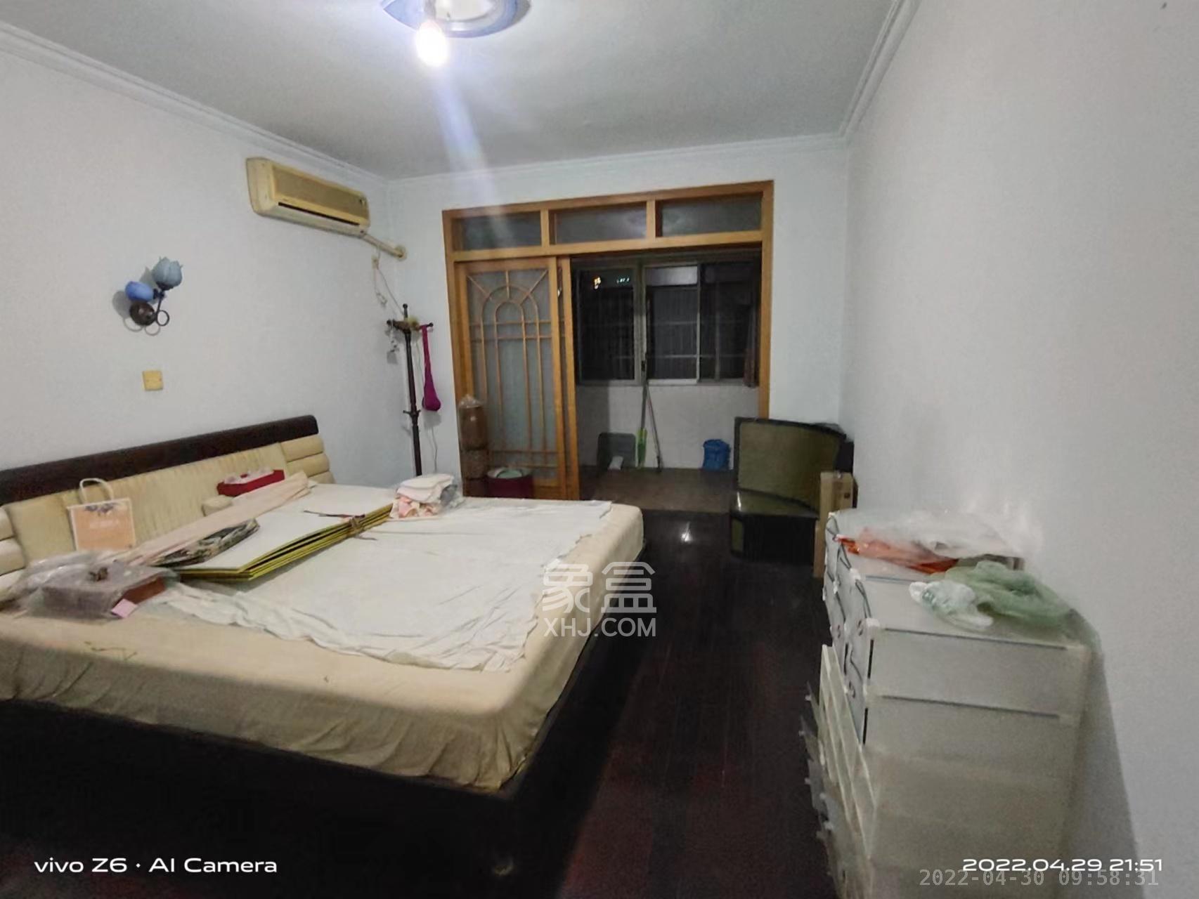 广宇园丁新村  3室2厅2卫    2500.0元/月室内图