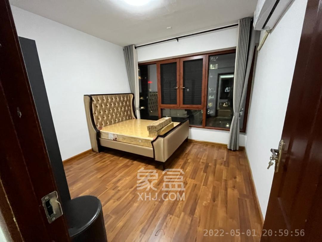 中粮鸿云  4室2厅2卫   2800.00元/月室内图