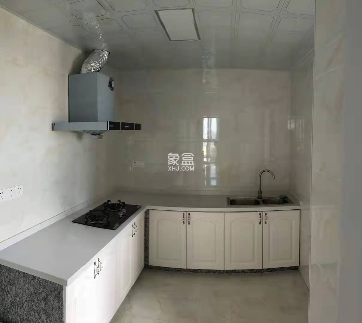美的林城时代  3室2厅2卫   3500.00元/月室内图