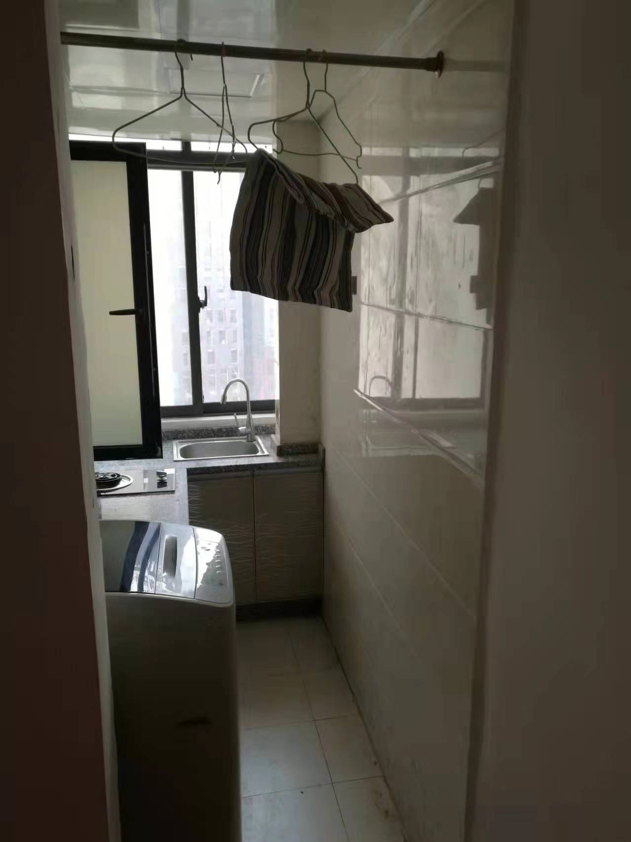 美的林城时代  1室1厅1卫   1900.00元/月室内图