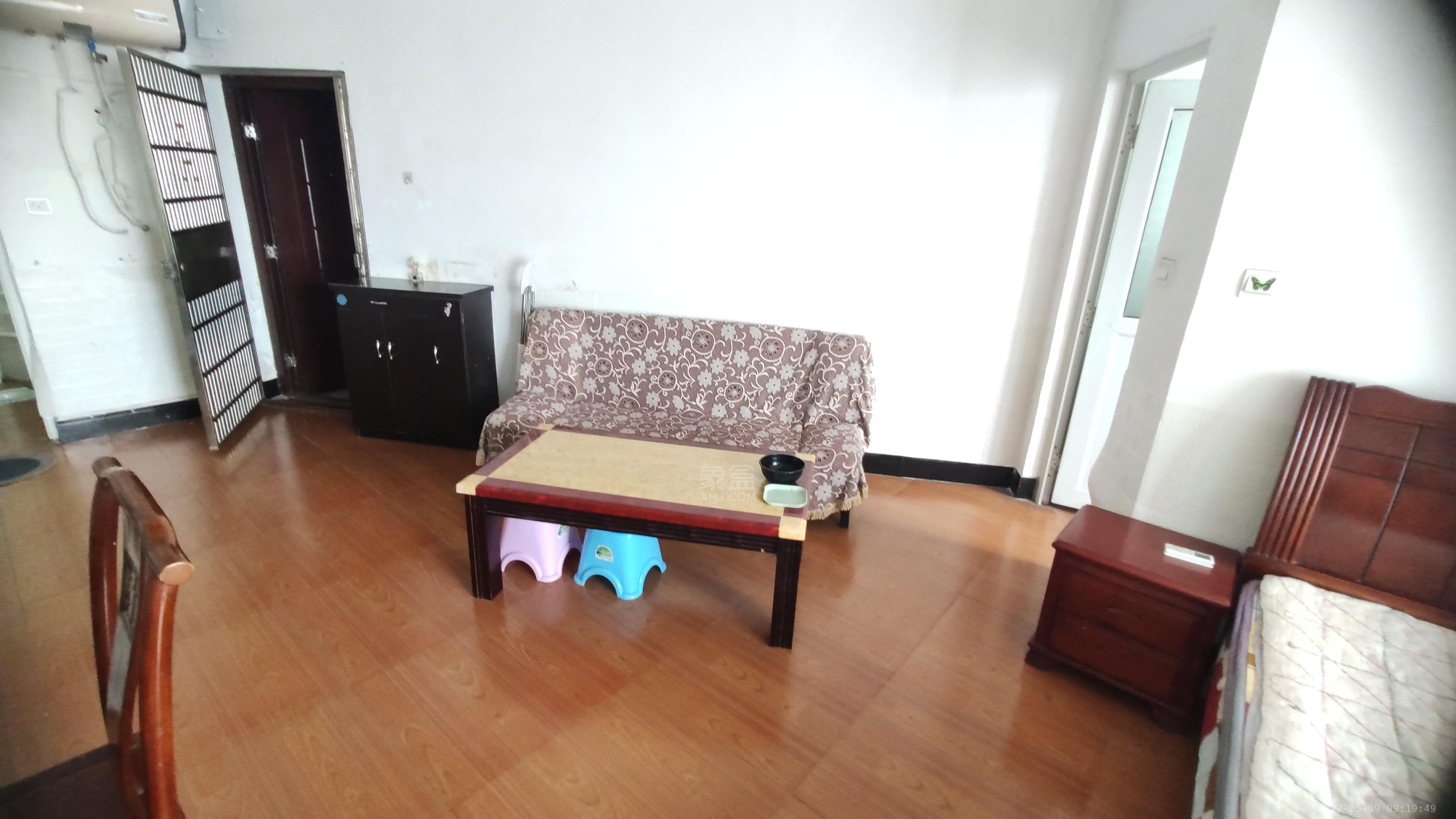 小城故事康逸名城  1室1厅1卫   1200.00元/月室内图1