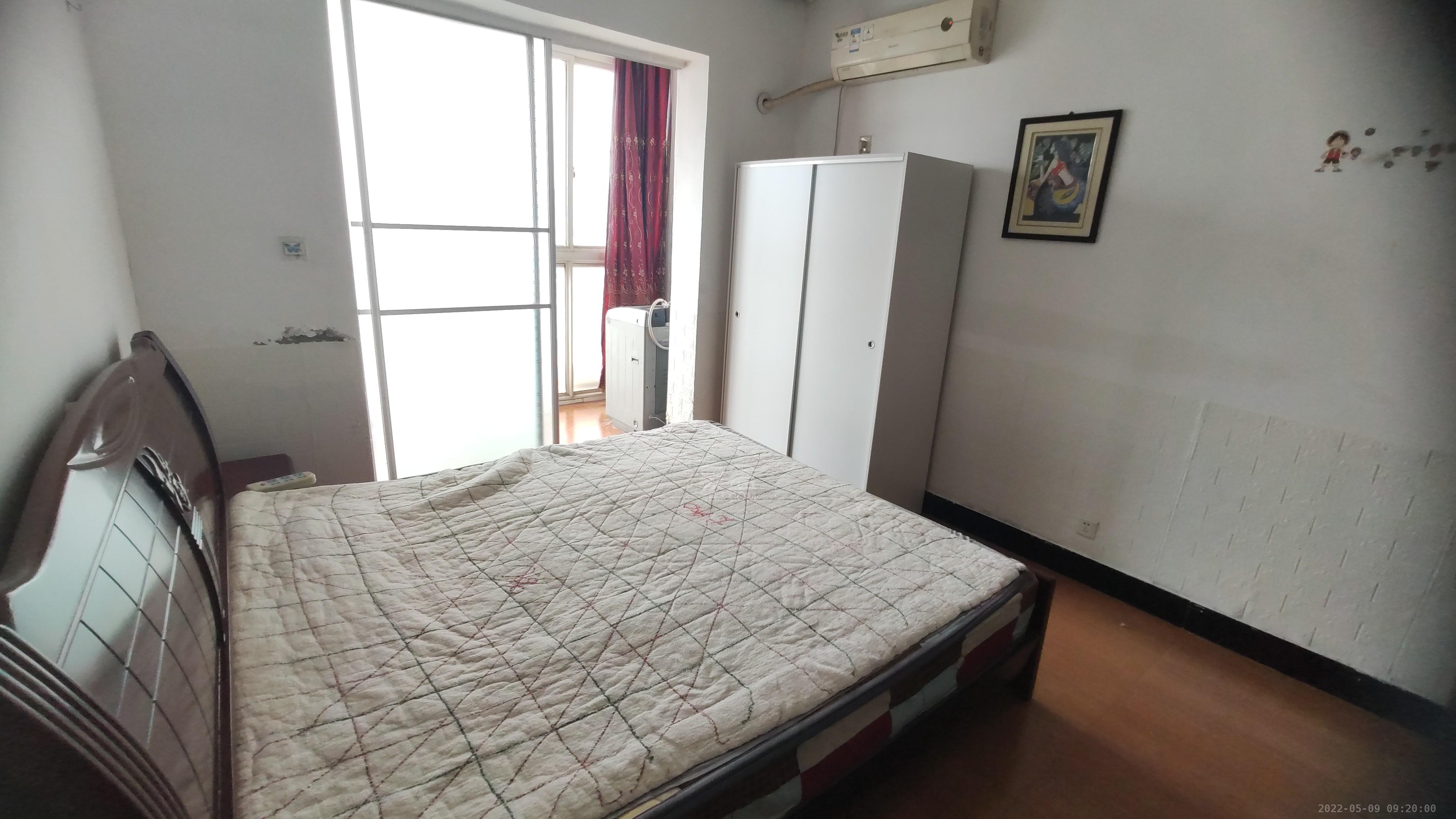 小城故事康逸名城  1室1厅1卫   1200.00元/月室内图