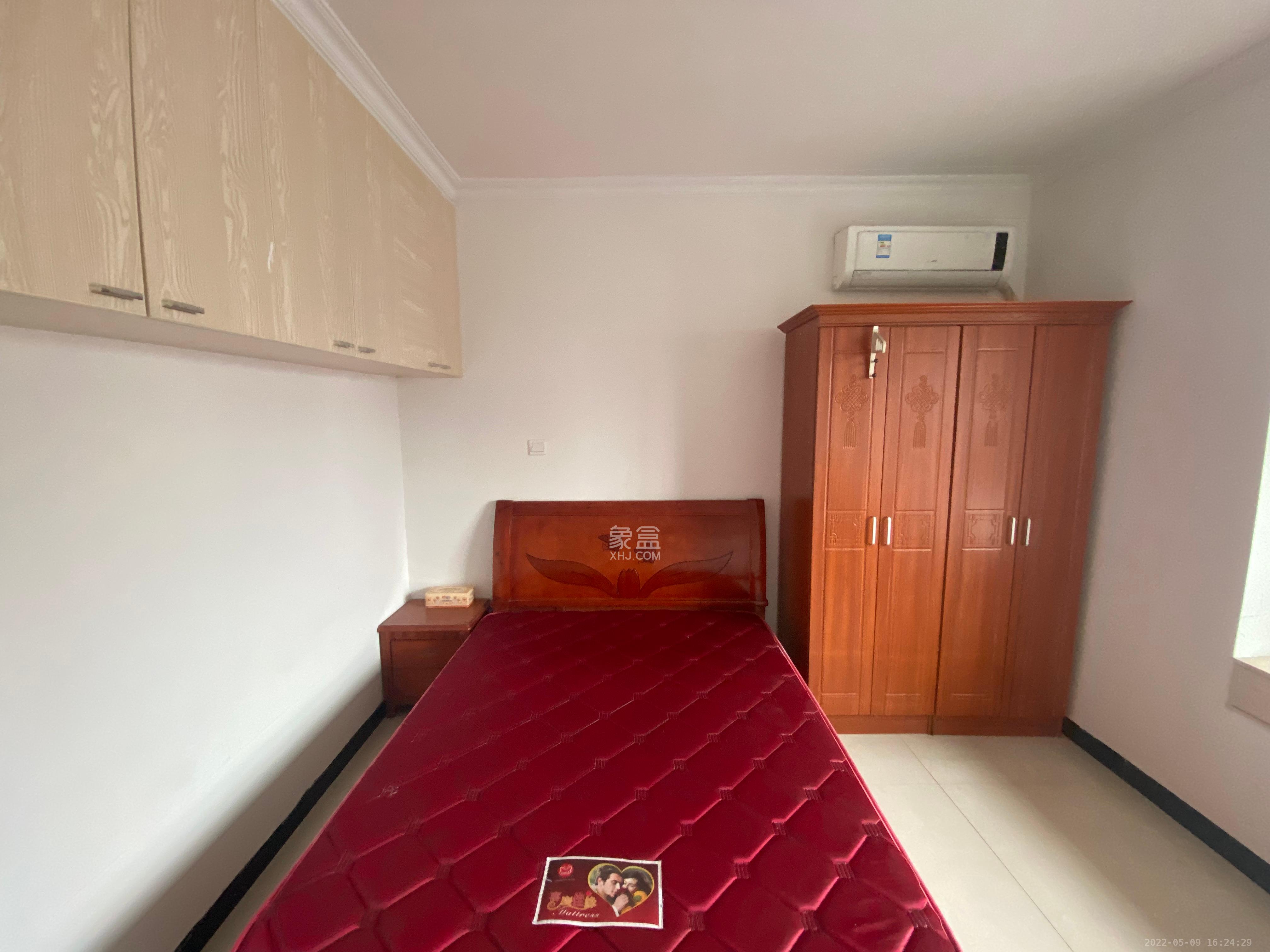 湖湾世景  3室2厅1卫    2000.0元/月 湖湾世景  3室2厅1卫    2000.0元/月室内图