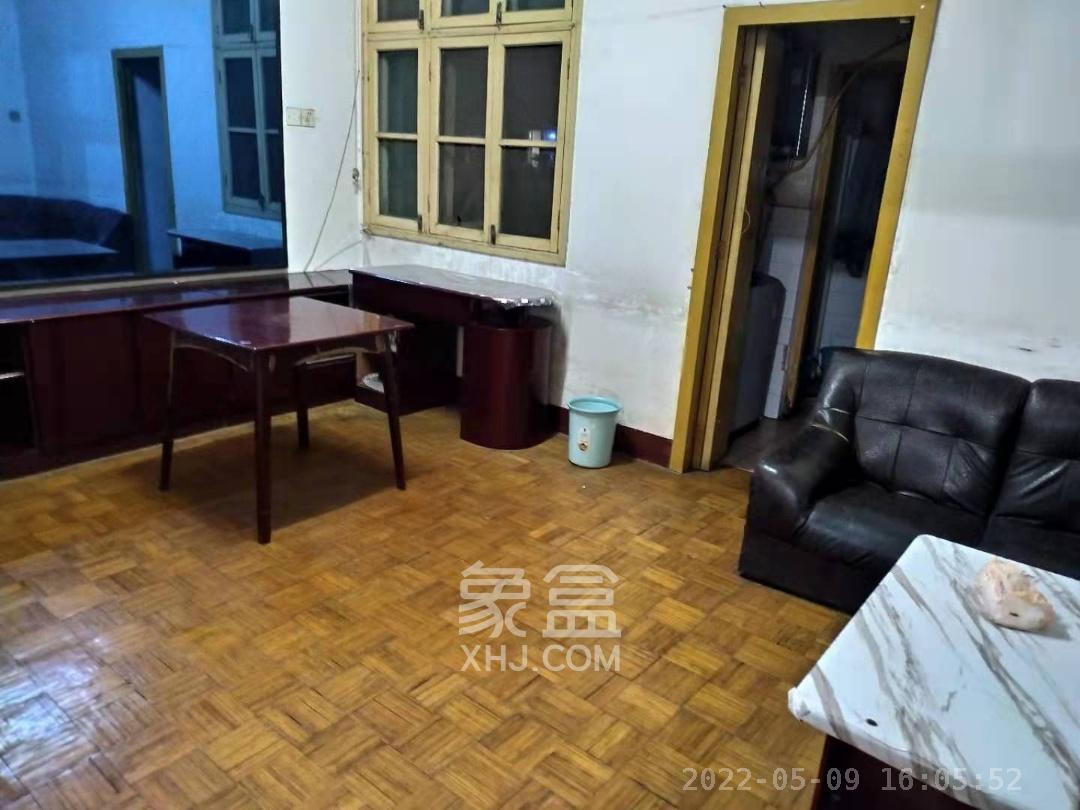 中石化西南石油局单位房（中南石油局四普基地花园小区）  2室2厅1卫   800.00元/月室内图