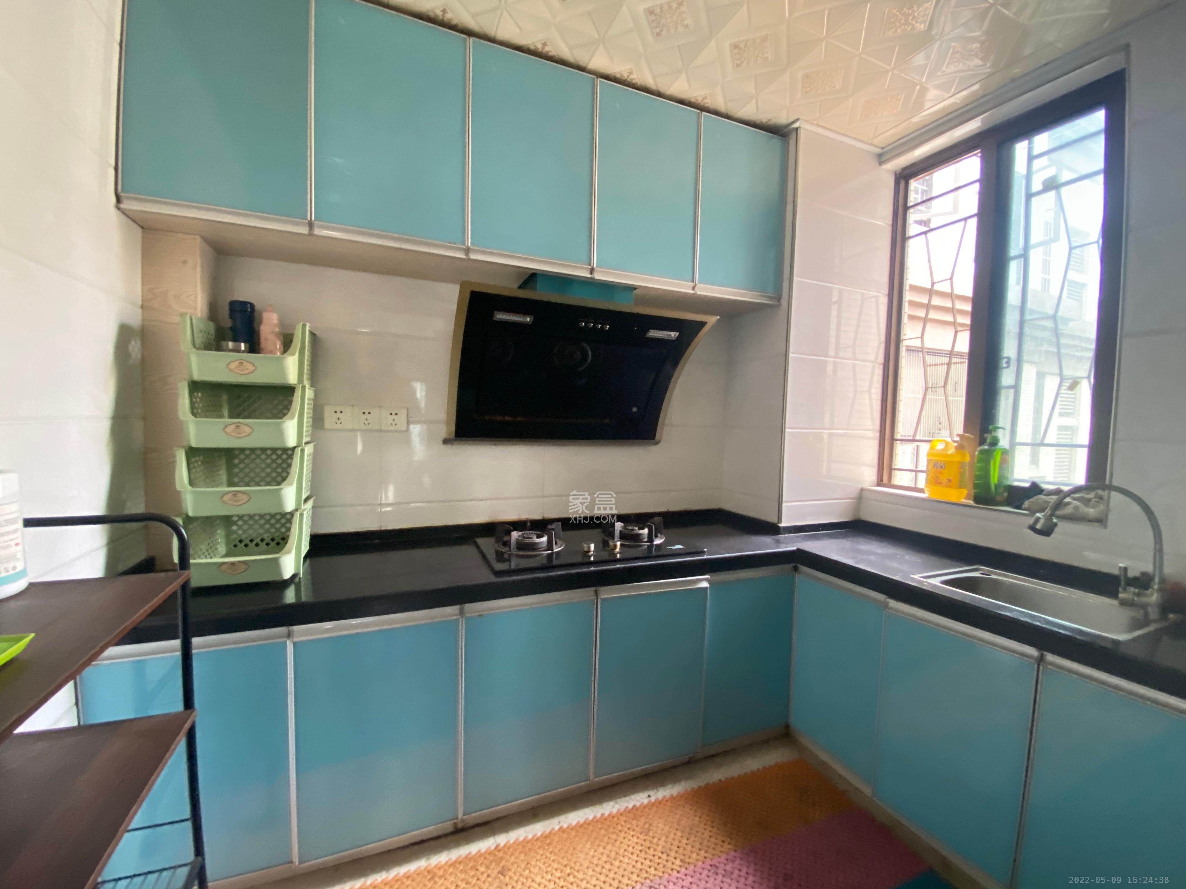 湖湾世景  3室2厅1卫    2000.0元/月 湖湾世景  3室2厅1卫    2000.0元/月室内图