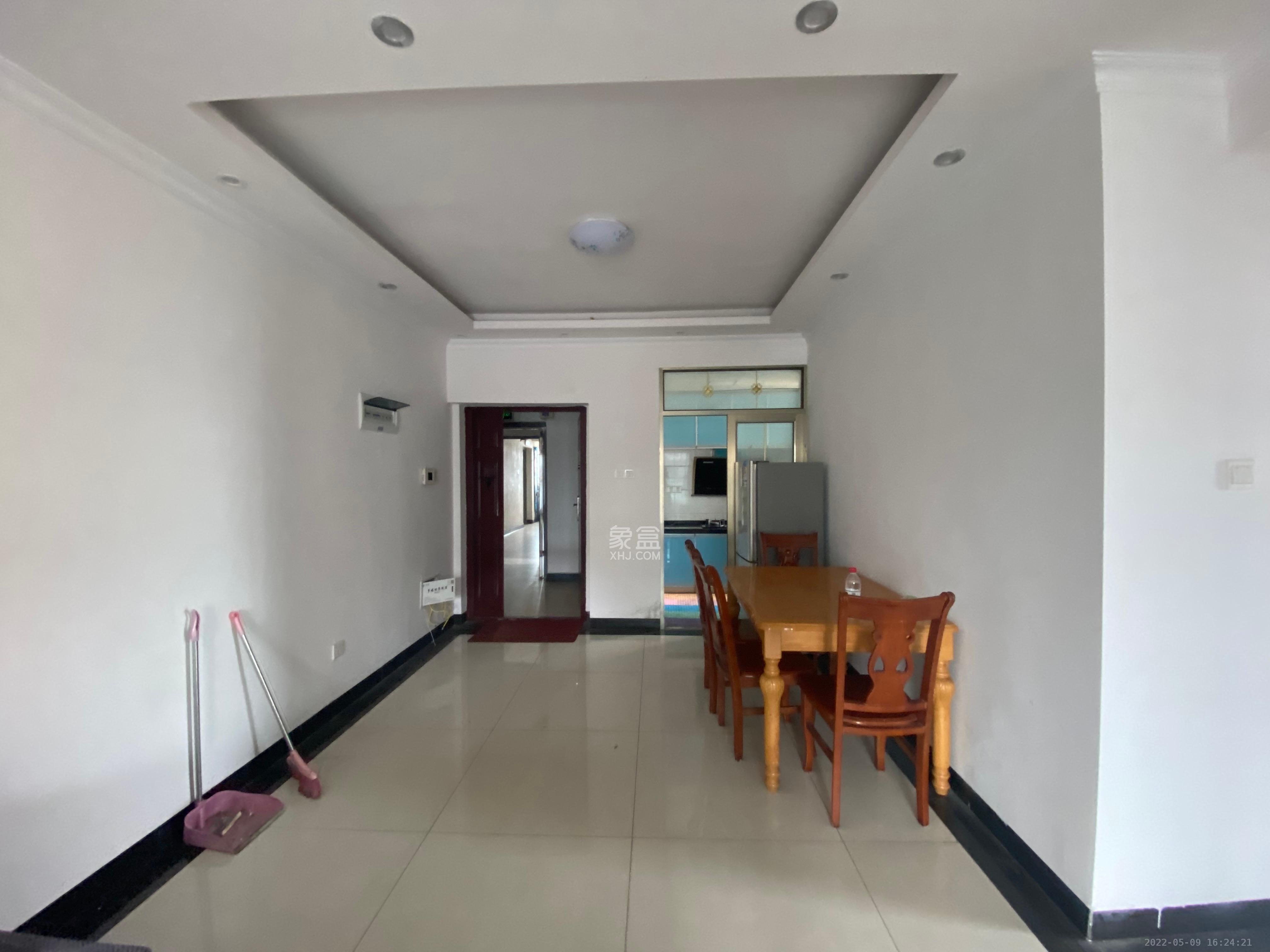 湖湾世景  3室2厅1卫    2000.0元/月 湖湾世景  3室2厅1卫    2000.0元/月室内图