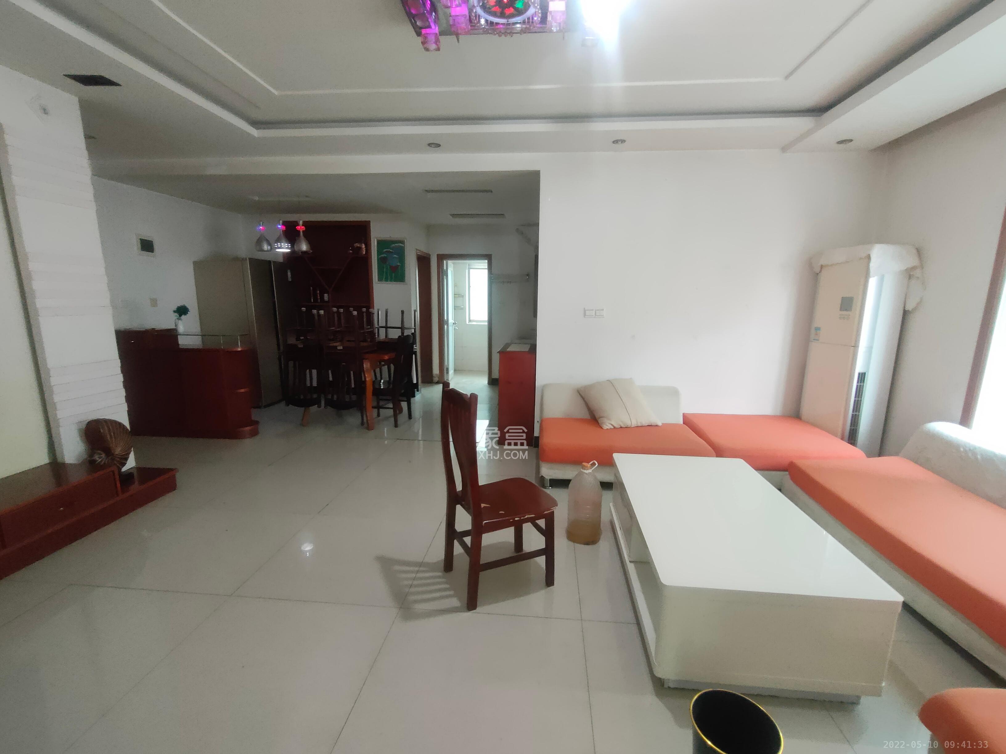 中南汽车世界 3室2厅2卫 1600.0元/月 中南汽车世界 3室2厅2卫 1600.0元/月室内图