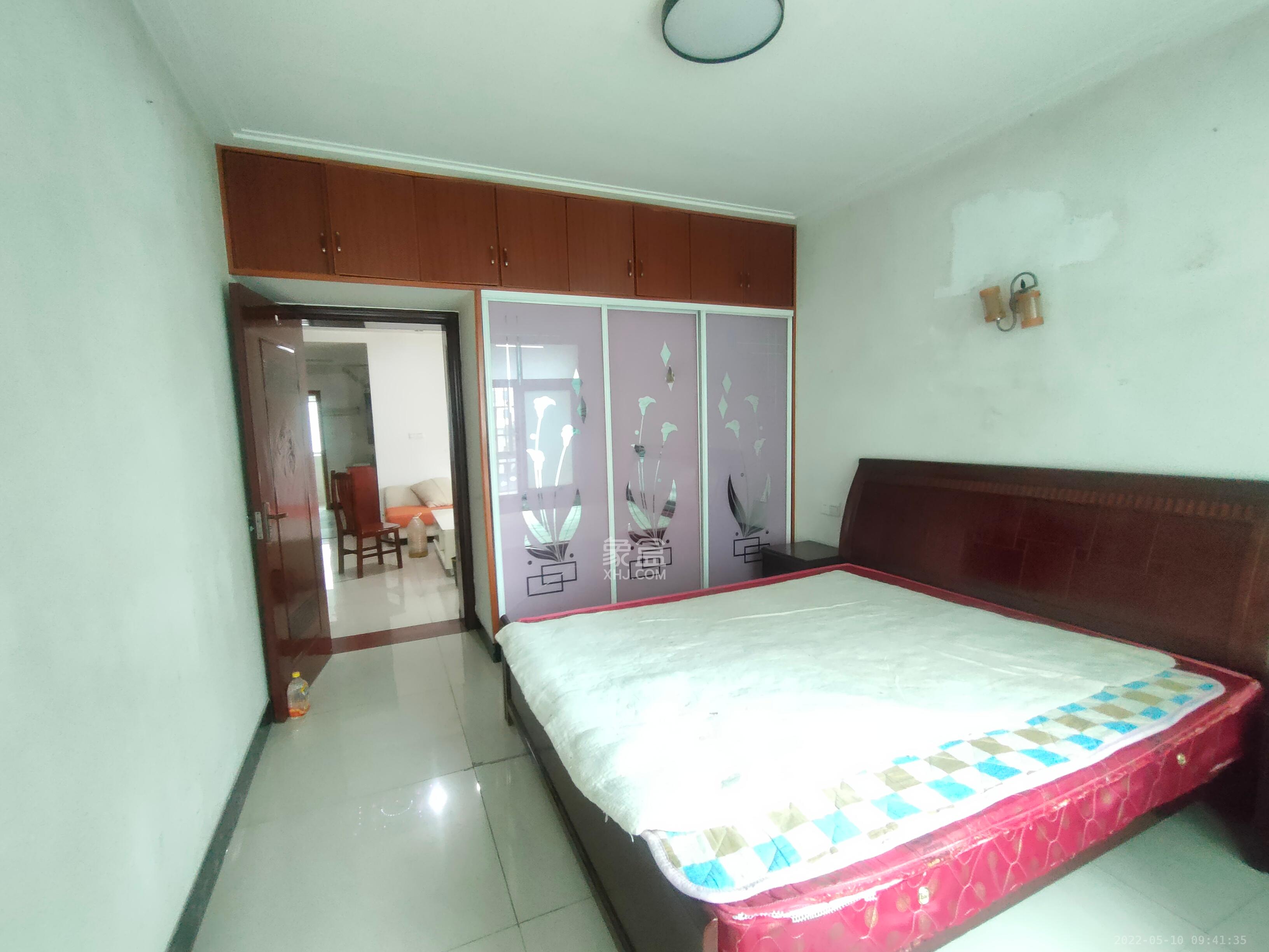 中南汽车世界 3室2厅2卫 1600.0元/月 中南汽车世界 3室2厅2卫 1600.0元/月室内图