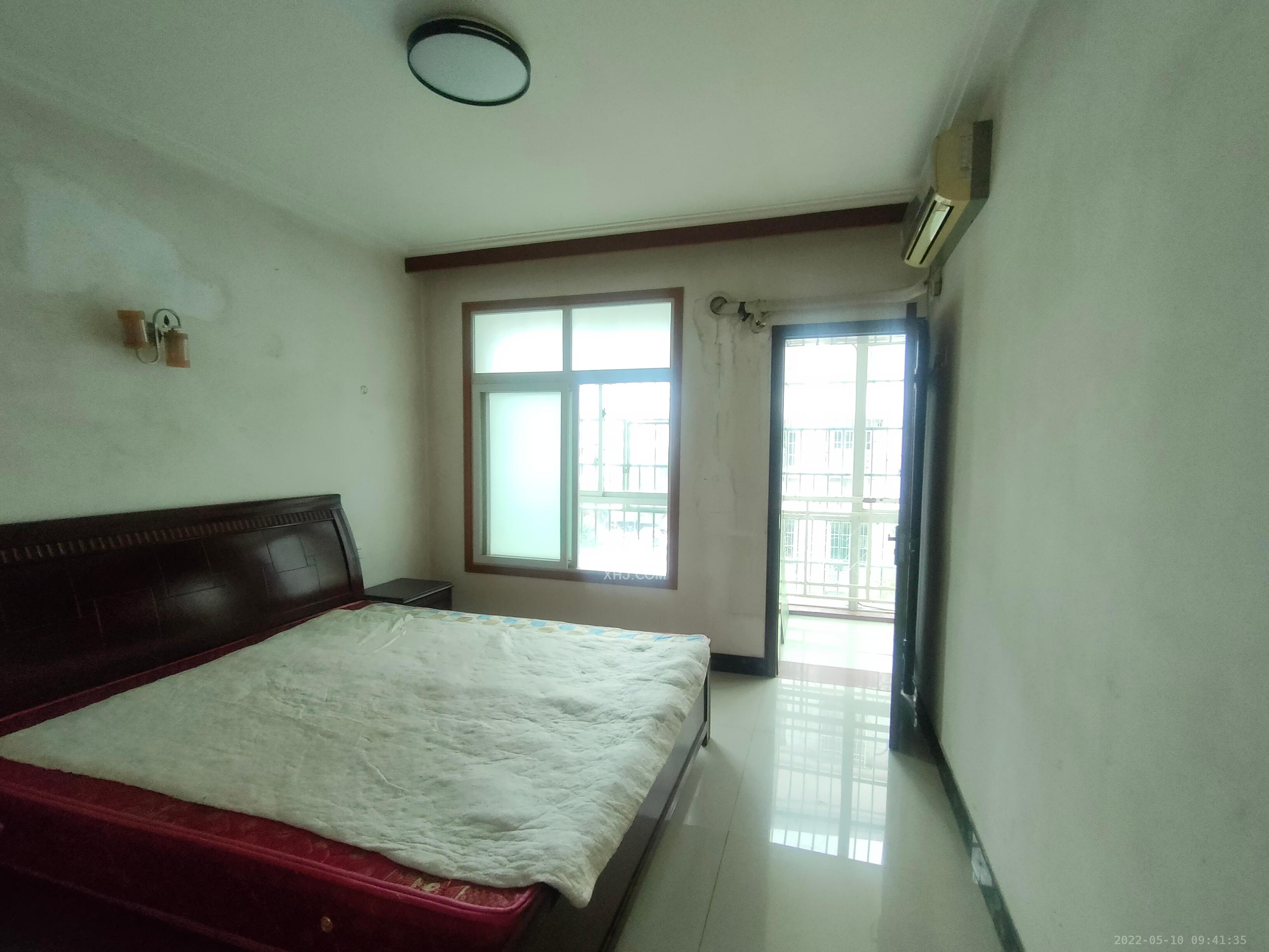 中南汽车世界 3室2厅2卫 1600.0元/月 中南汽车世界 3室2厅2卫 1600.0元/月室内图