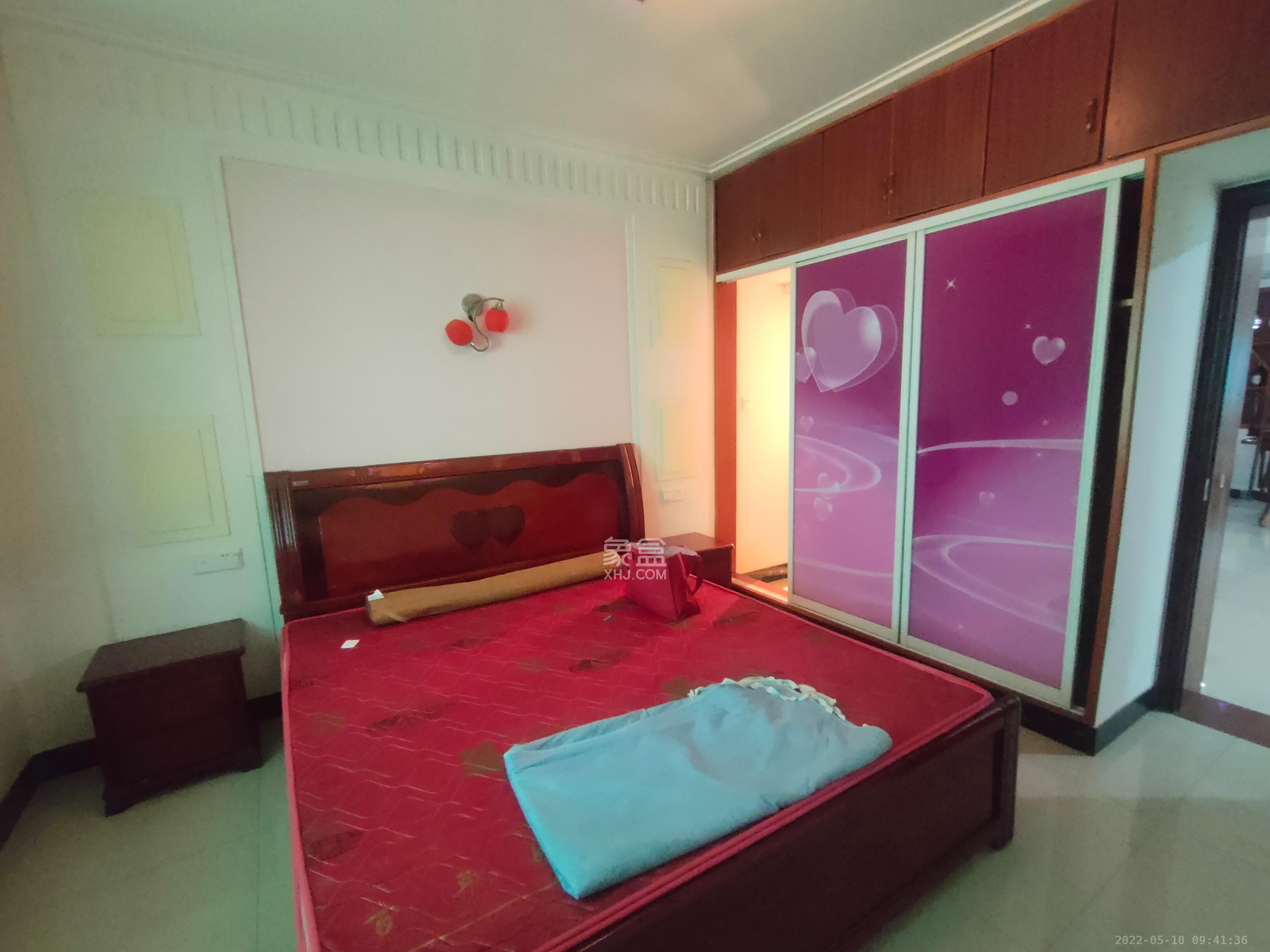 中南汽车世界 3室2厅2卫 1600.0元/月 中南汽车世界 3室2厅2卫 1600.0元/月室内图