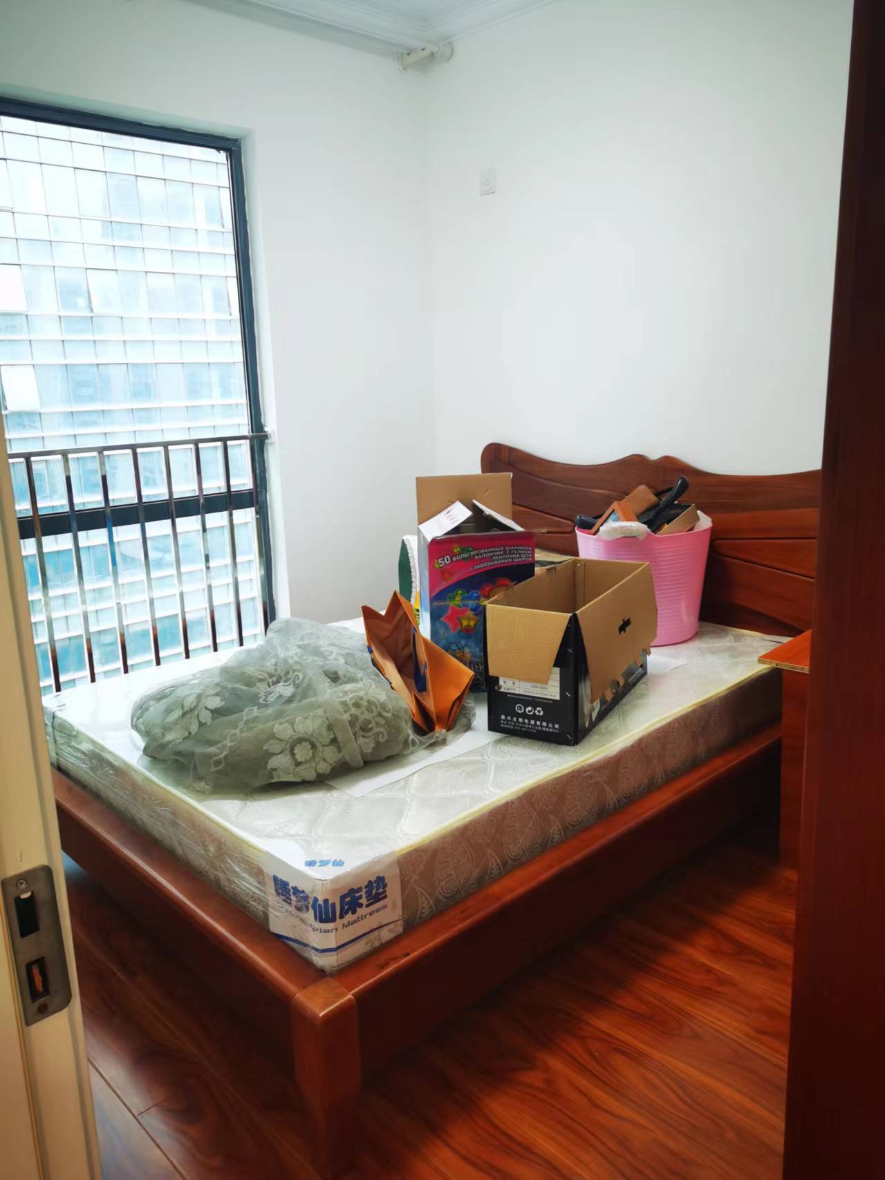 中天会展城B区  0室0厅0卫   3200.00元/月室内图