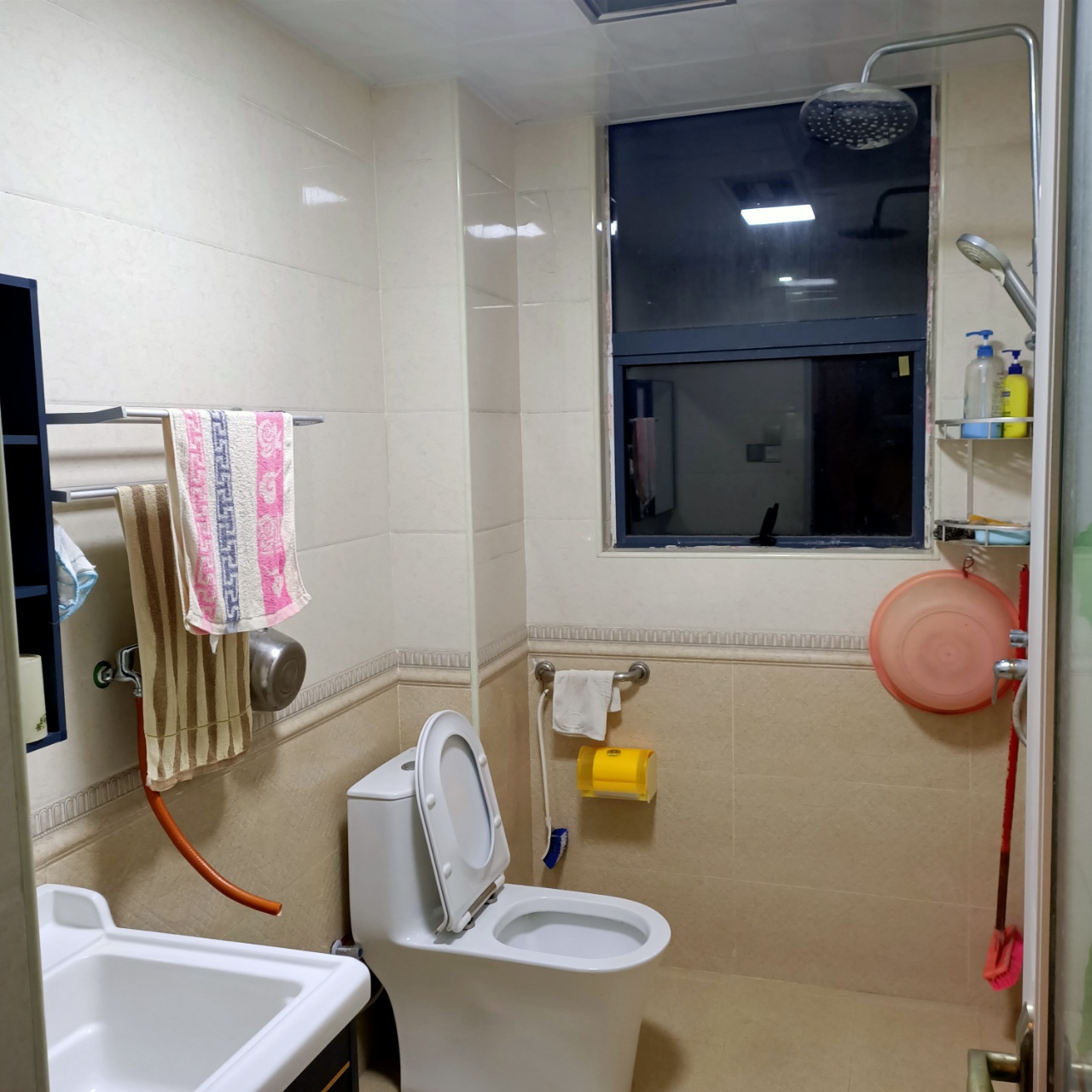 水域中央  4室2厅2卫   120.00万室内图