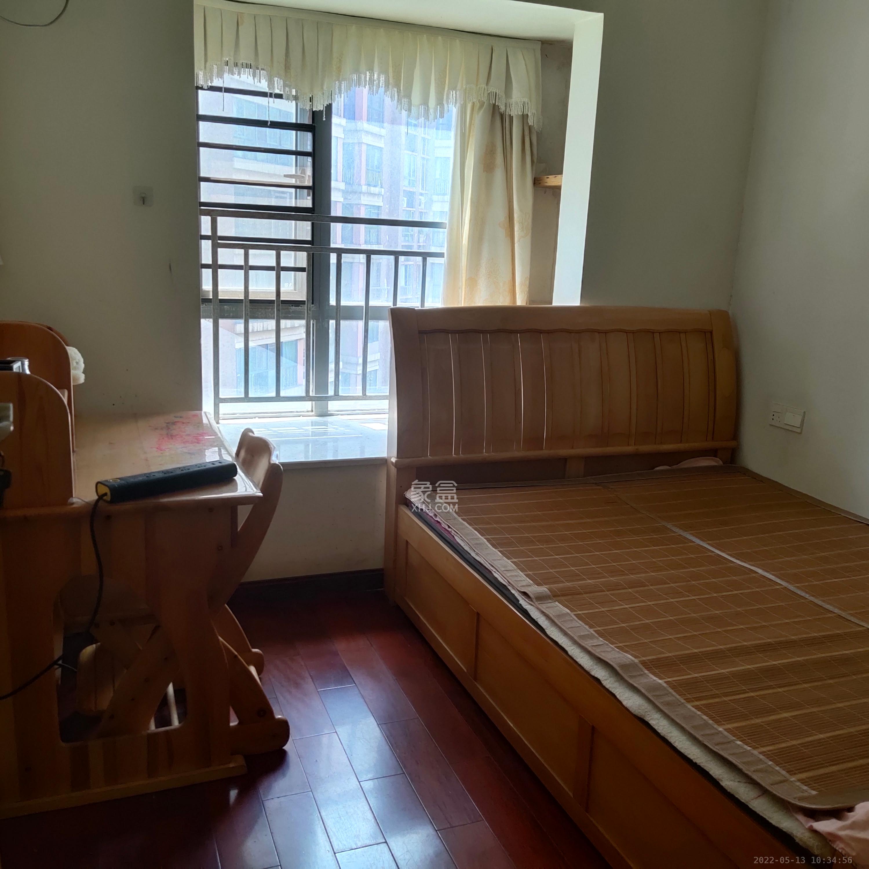 上海城小区  3室2厅1卫    2600.0元/月 上海城小区  3室2厅1卫    2600.0元/月室内图