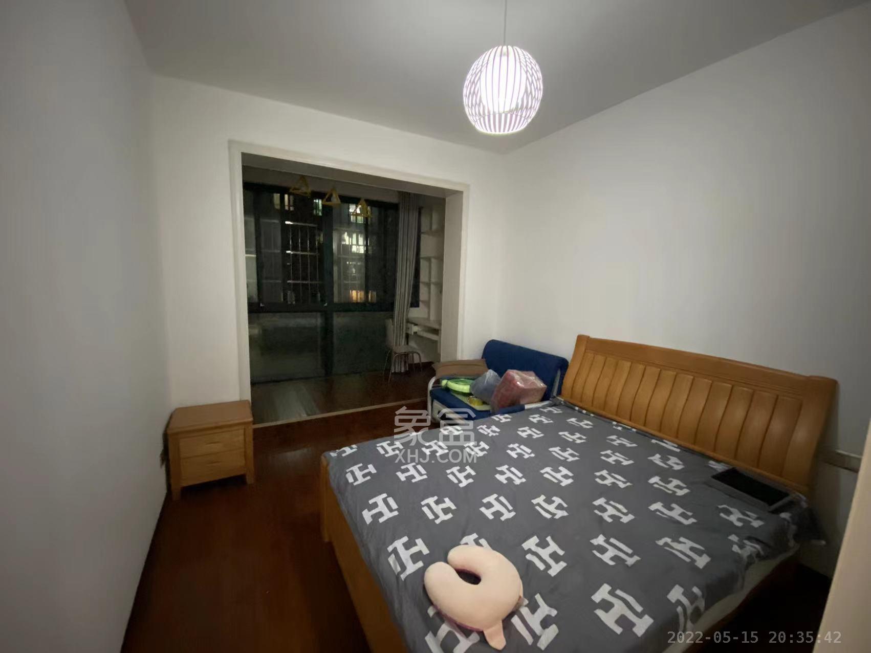 湘府东苑  3室2厅2卫    3300.0元/月 湘府东苑  3室2厅2卫    3300.0元/月室内图