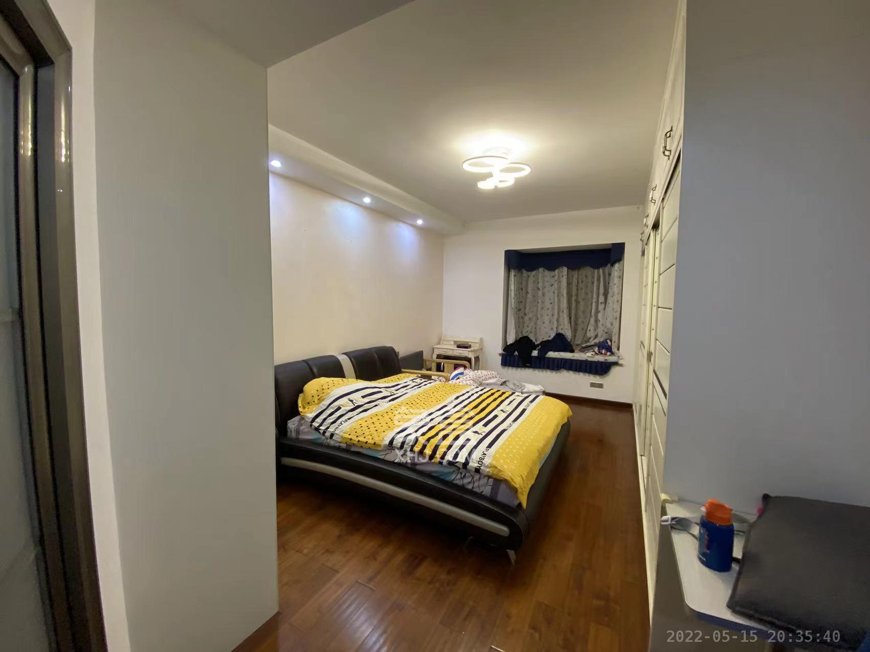 湘府东苑  3室2厅2卫    3300.0元/月 湘府东苑  3室2厅2卫    3300.0元/月室内图