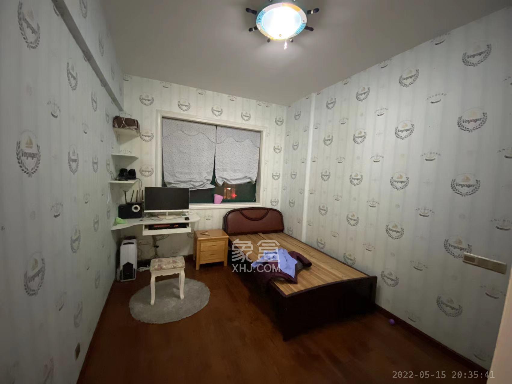 湘府东苑  3室2厅2卫    3300.0元/月 湘府东苑  3室2厅2卫    3300.0元/月室内图