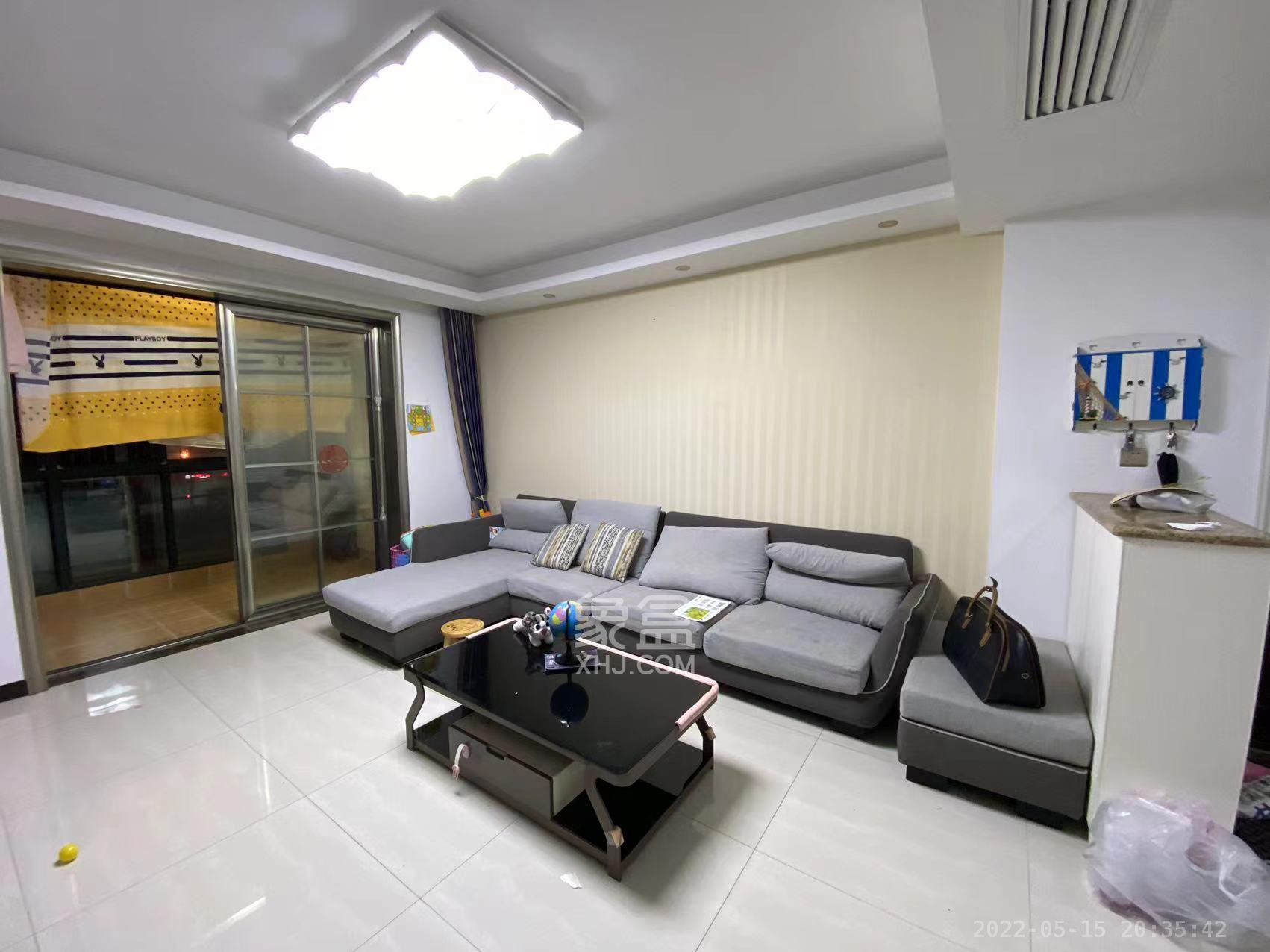 湘府东苑  3室2厅2卫    3300.0元/月 湘府东苑  3室2厅2卫    3300.0元/月室内图