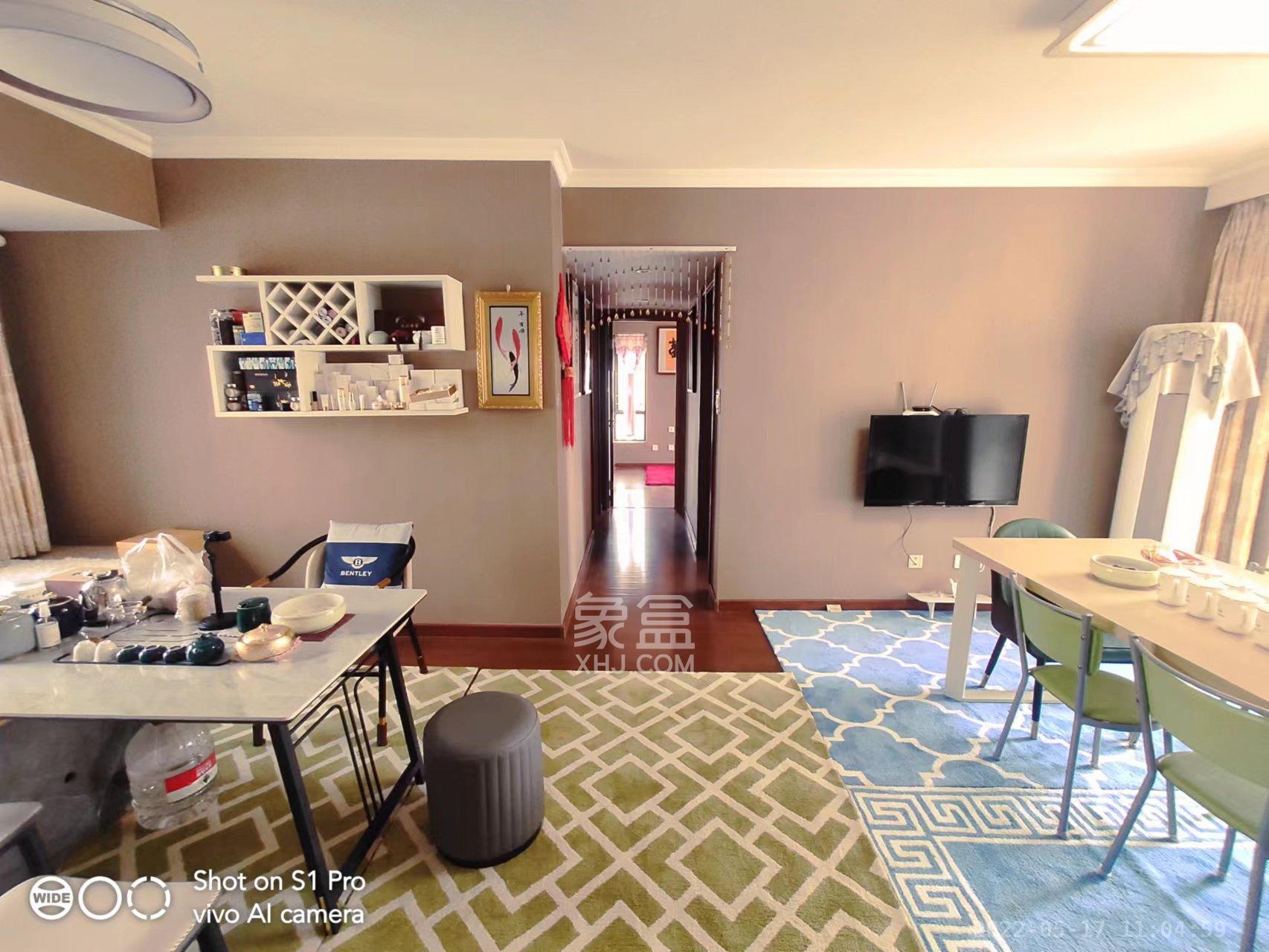 万科城市花园 3室2厅2卫 3000.0元/月 万科城市花园 3室2厅2卫 3000.0元/月室内图