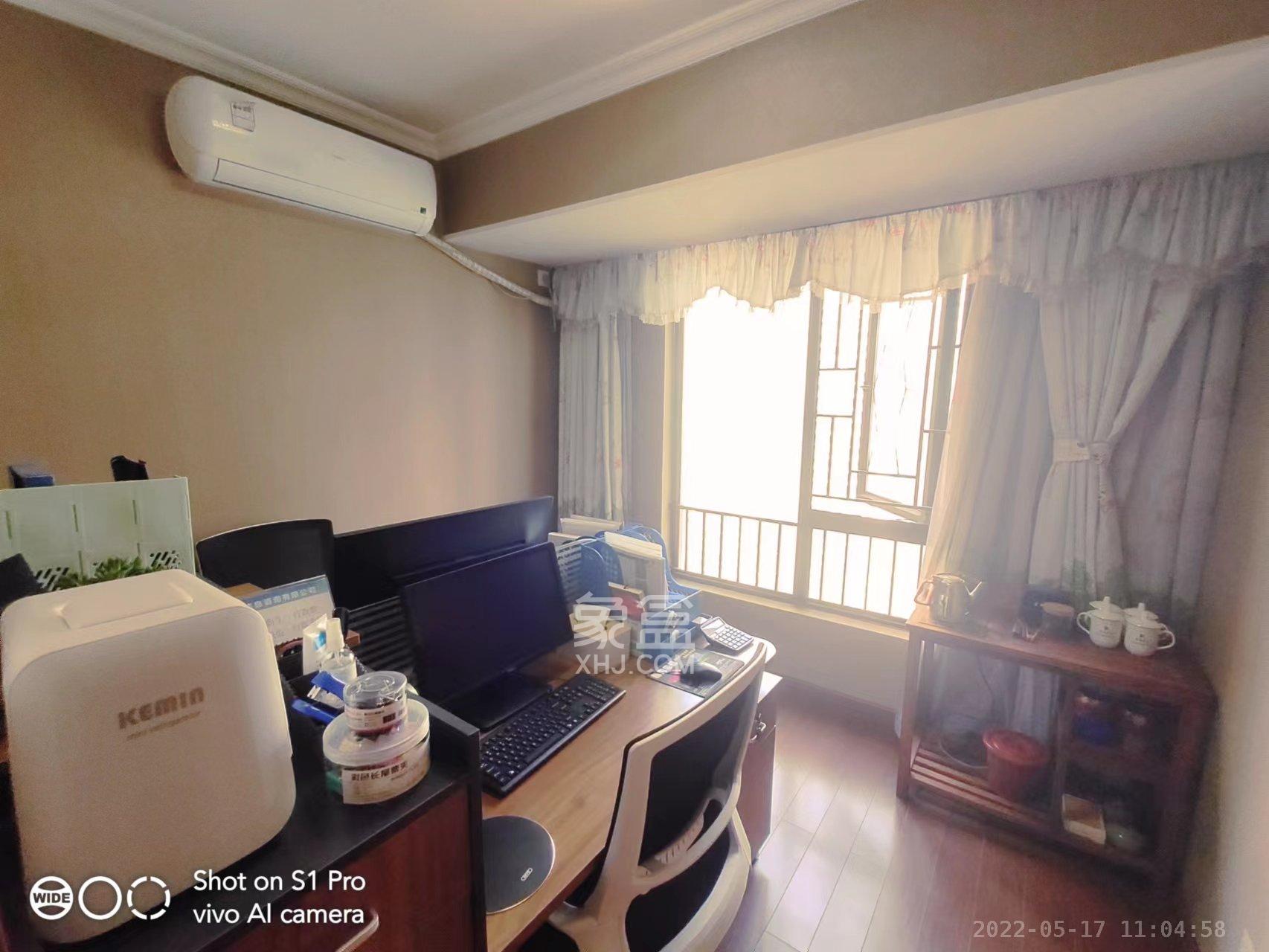 万科城市花园 3室2厅2卫 3000.0元/月 万科城市花园 3室2厅2卫 3000.0元/月室内图