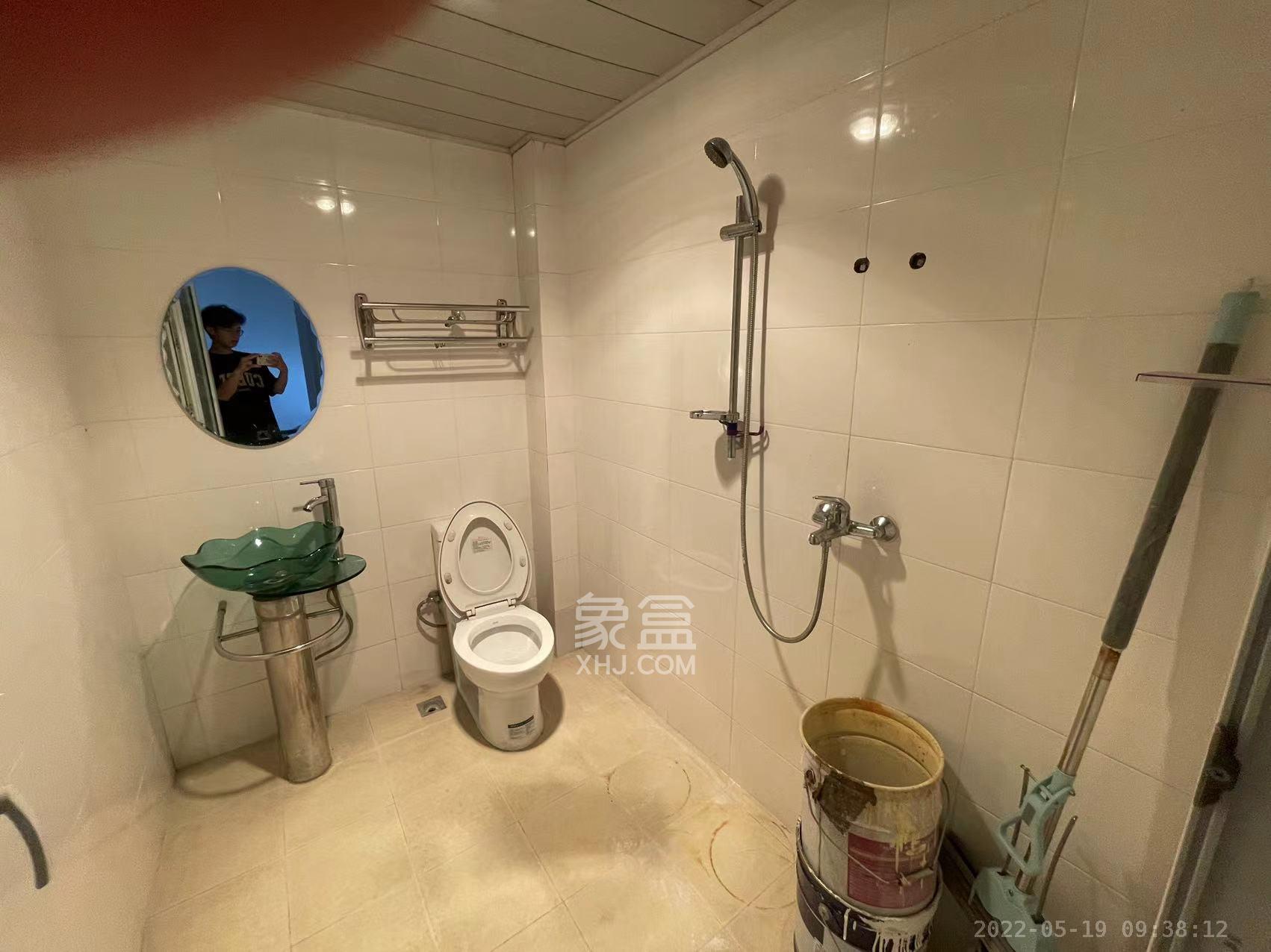 盛世康城 3室2厅2卫 2300.0元/月 盛世康城 3室2厅2卫 2300.0元/月室内图