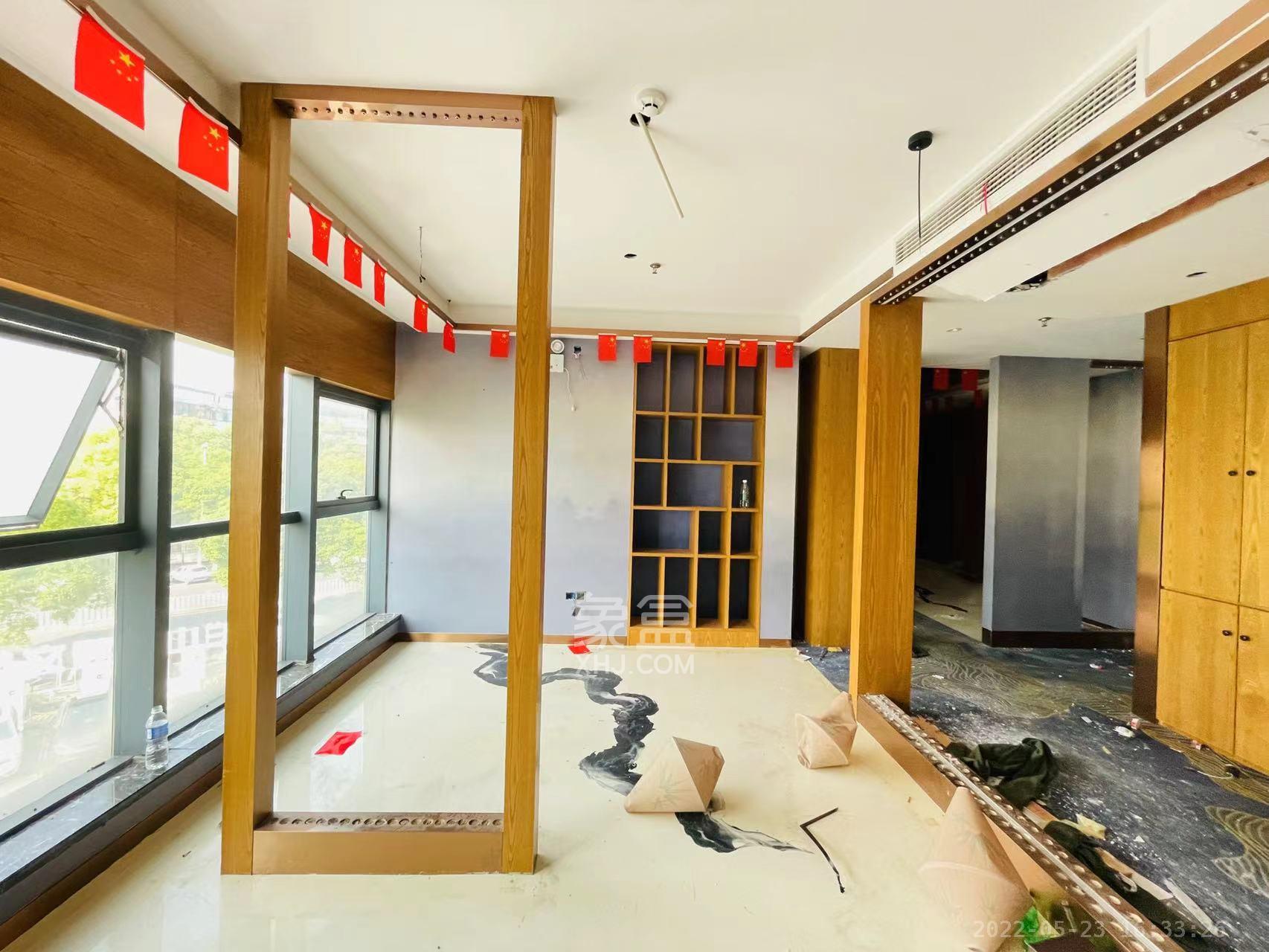 江景华府  12室2厅14卫   28000.00元/月室内图