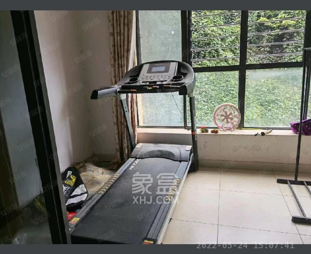 珠江东方明珠（新地东方明珠）三期  4室2厅1卫   2300.00元/月室内图