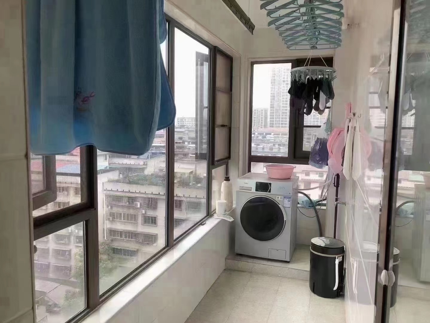 中南市场  3室2厅1卫   63.80万室内图