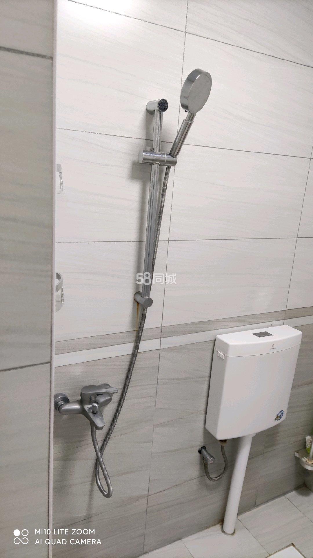 万象瑞城  2室1厅1卫   2200.00元/月室内图