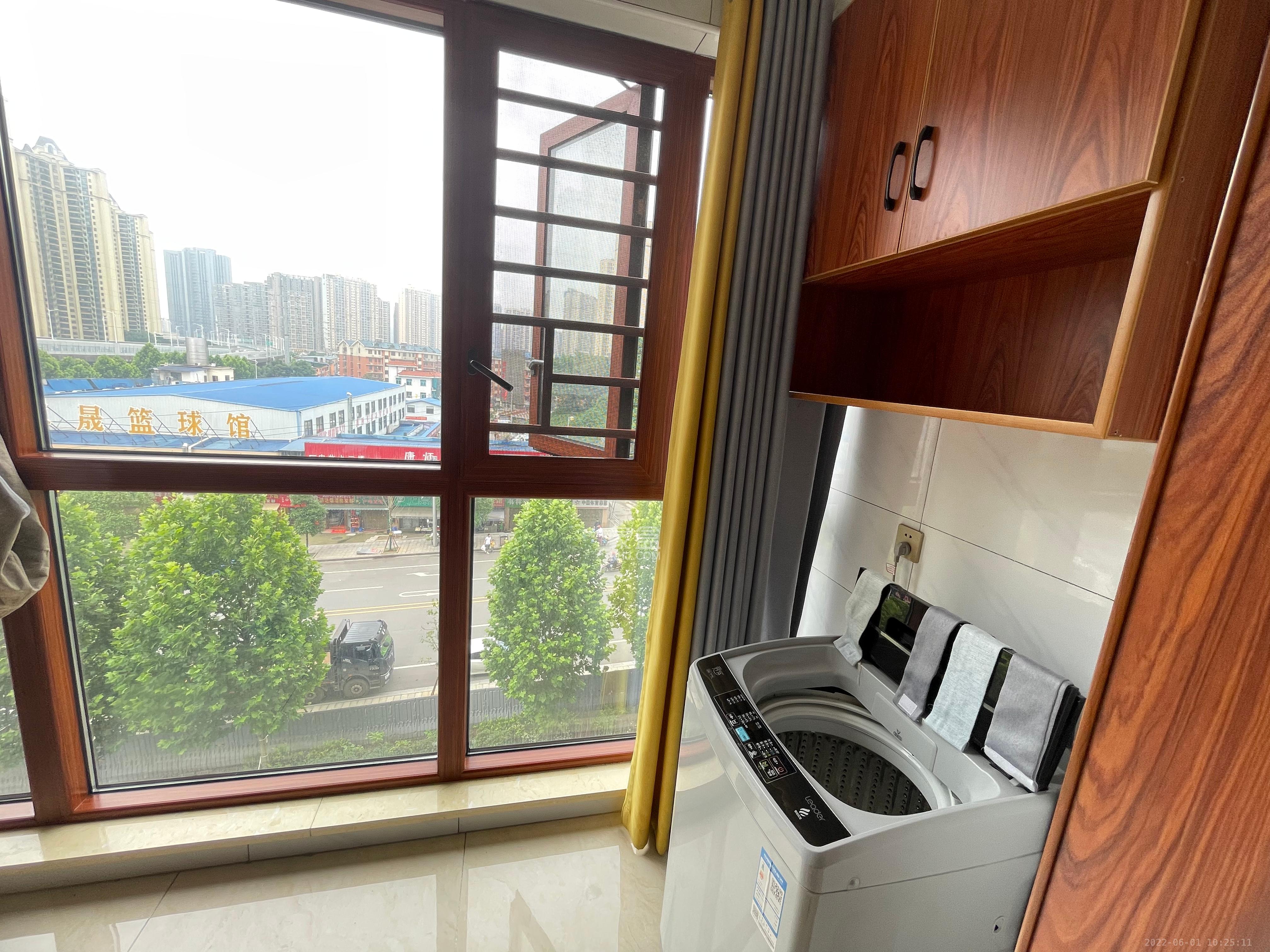 朝正美苑 2室1厅1卫 2400.0元/月 朝正美苑 2室1厅1卫 2400.0元/月室内图